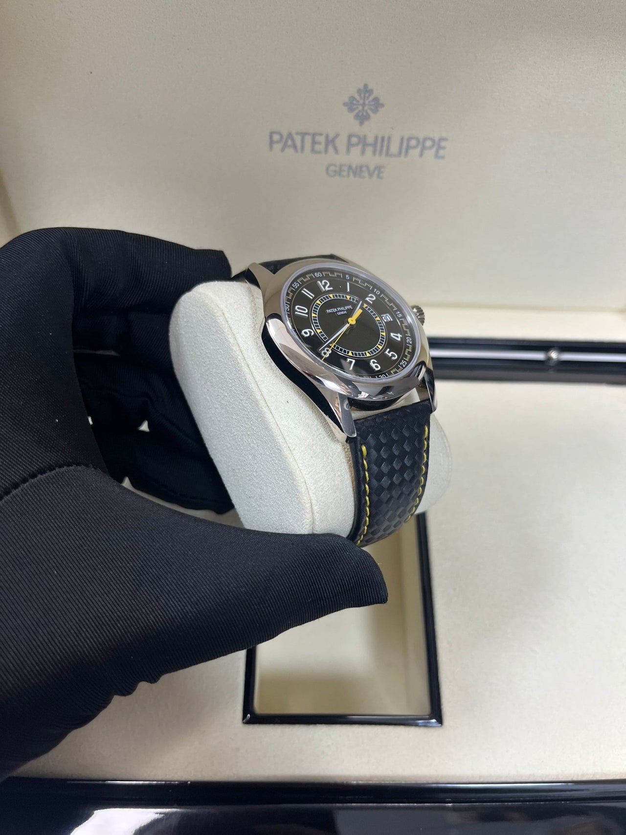 Patek Philippe Calatrava Date Sweep Seconds (Ref# 6007G - 001) - WatchesOff5thWatch