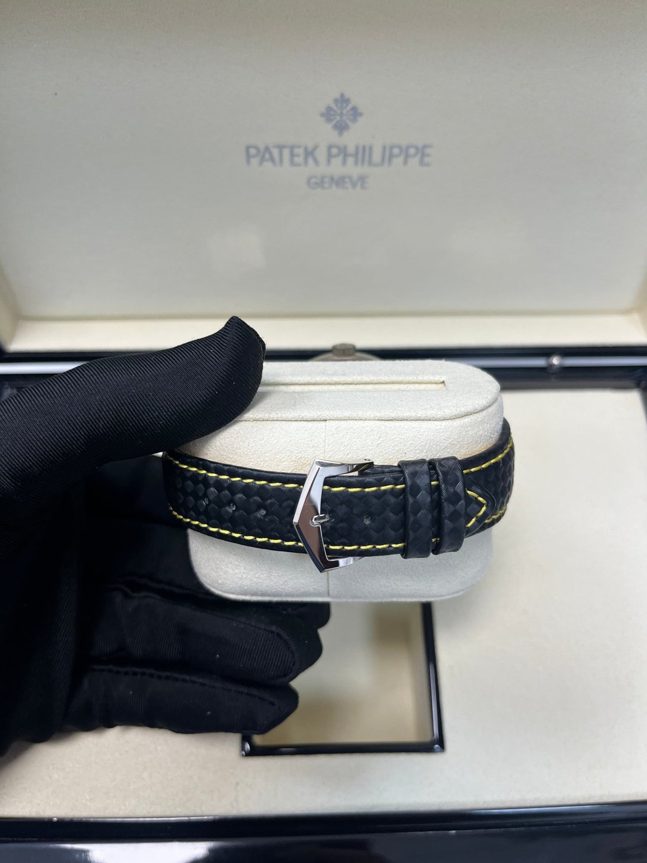 Patek Philippe Calatrava Date Sweep Seconds (Ref# 6007G - 001) - WatchesOff5thWatch