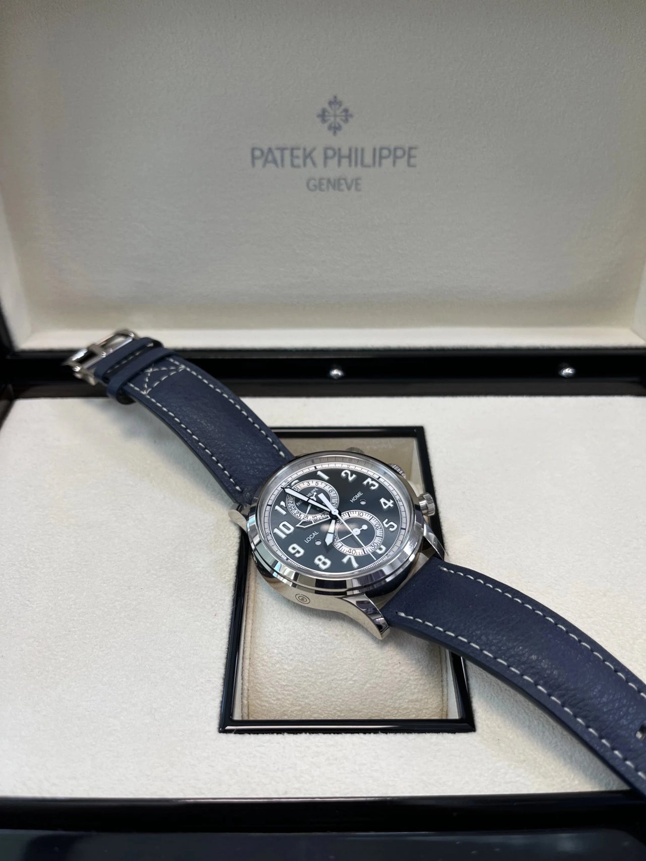 Patek Philippe Calatrava Pilot Travel Time Chronograph (Ref 5924G - 001) - WatchesOff5thWatch