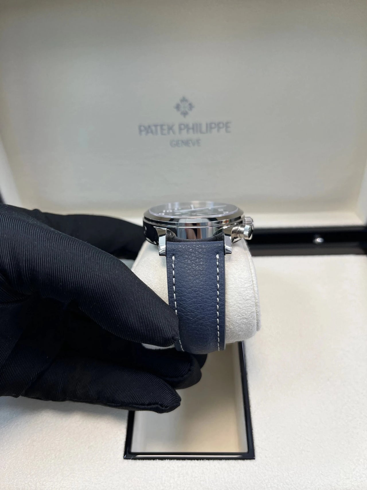 Patek Philippe Calatrava Pilot Travel Time Chronograph (Ref 5924G - 001) - WatchesOff5thWatch