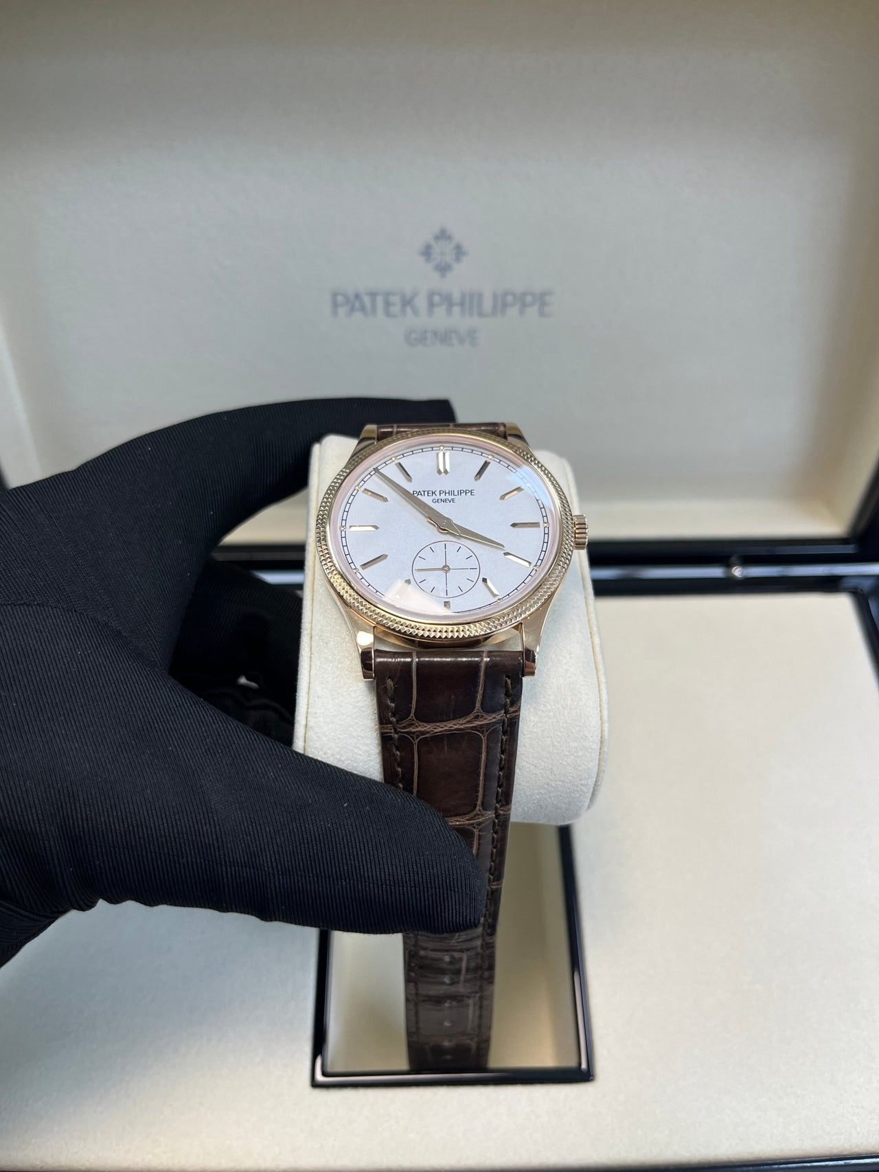 Patek Philippe Calatrava (Ref# 6119R - 001) - WatchesOff5thWatch