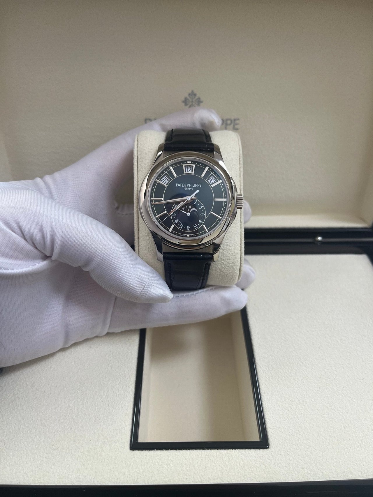 Patek 5205g blue dial best sale