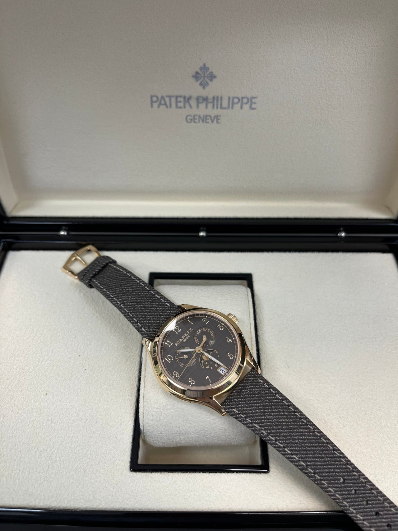 Patek Philippe Complications New 2025 Release 4946R - 001 Complications Chestnut Dial Rose Gold - WatchesOff5thWatch