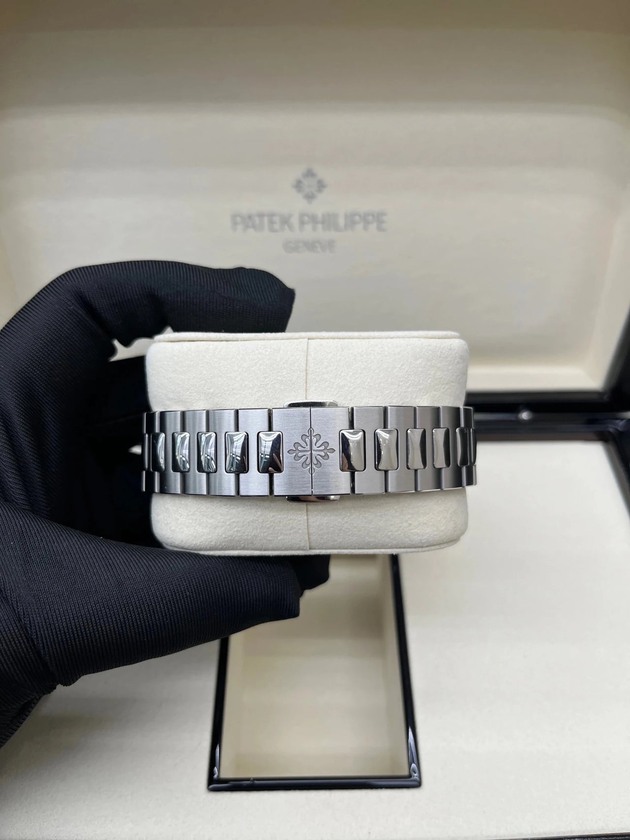 Patek Philippe Nautilus 40 mm Steel Nautilus Travel Time Chronograph Blue Dial 5990/1A - 011 - WatchesOff5thWatch