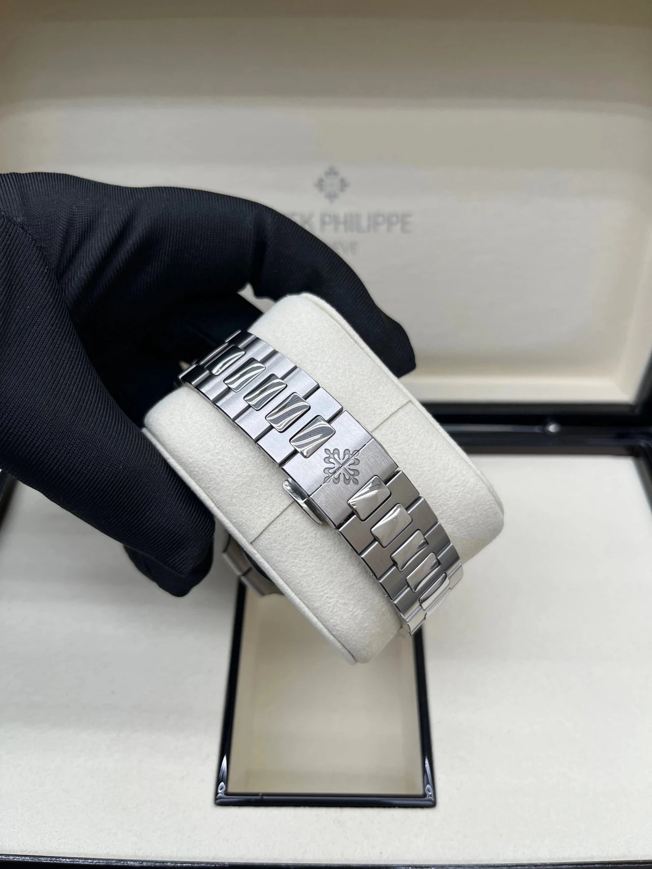 Patek Philippe Nautilus 40 mm Steel Nautilus Travel Time Chronograph Blue Dial 5990/1A - 011 - WatchesOff5thWatch