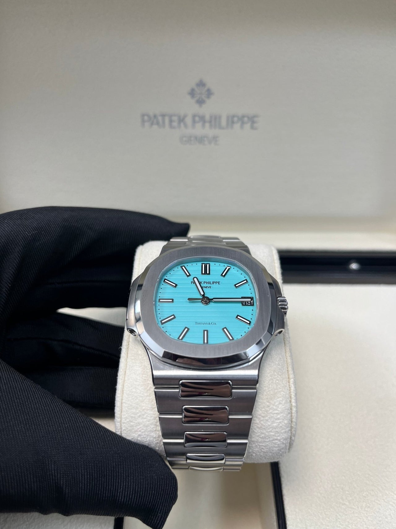 Patek Philippe Nautilus 5711/1A - 018 'Tiffany & Co.' Blue Dial - WatchesOff5thWatch