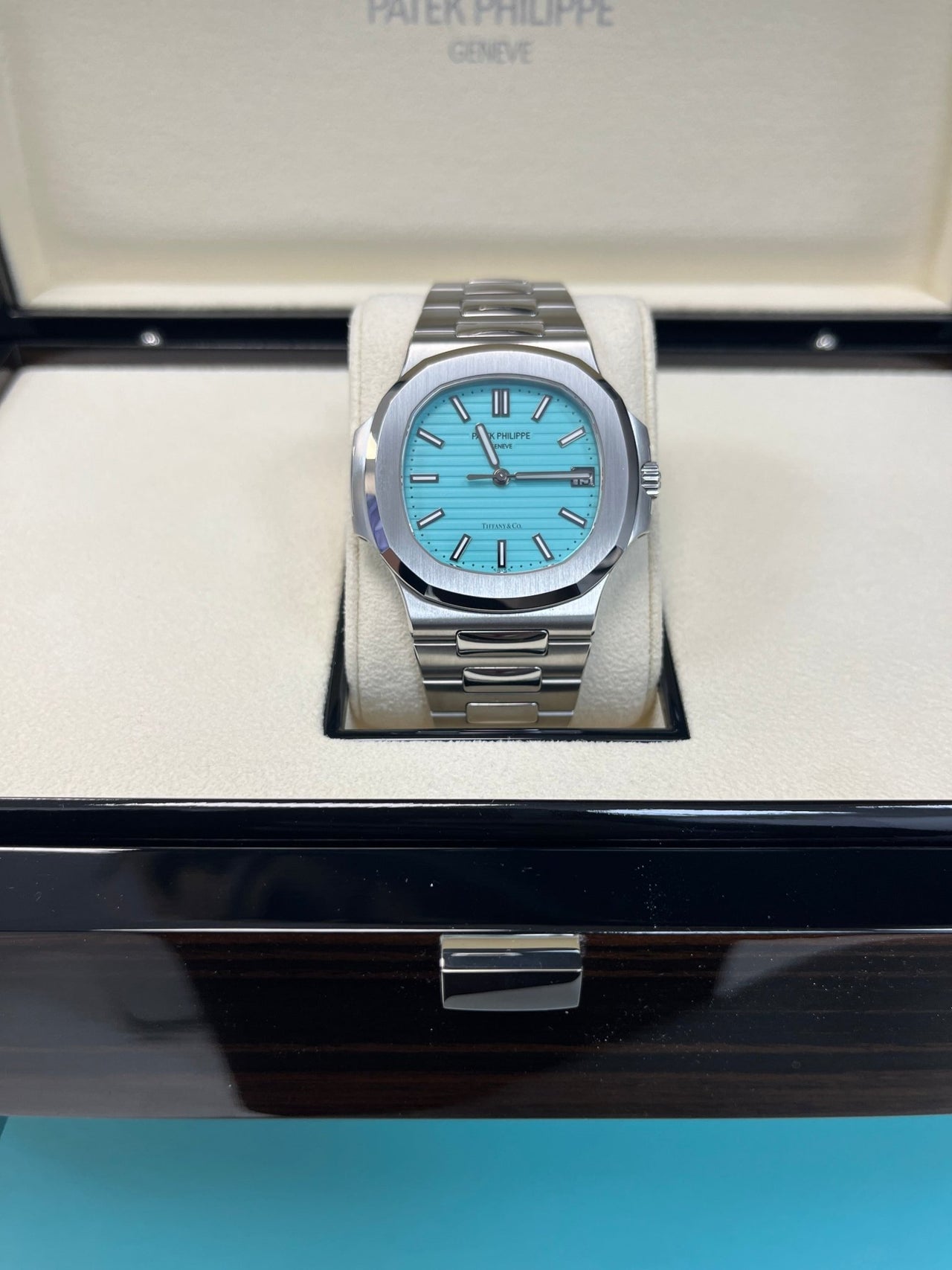 Patek Philippe Nautilus 5711/1A - 018 'Tiffany & Co.' Blue Dial - WatchesOff5thWatch