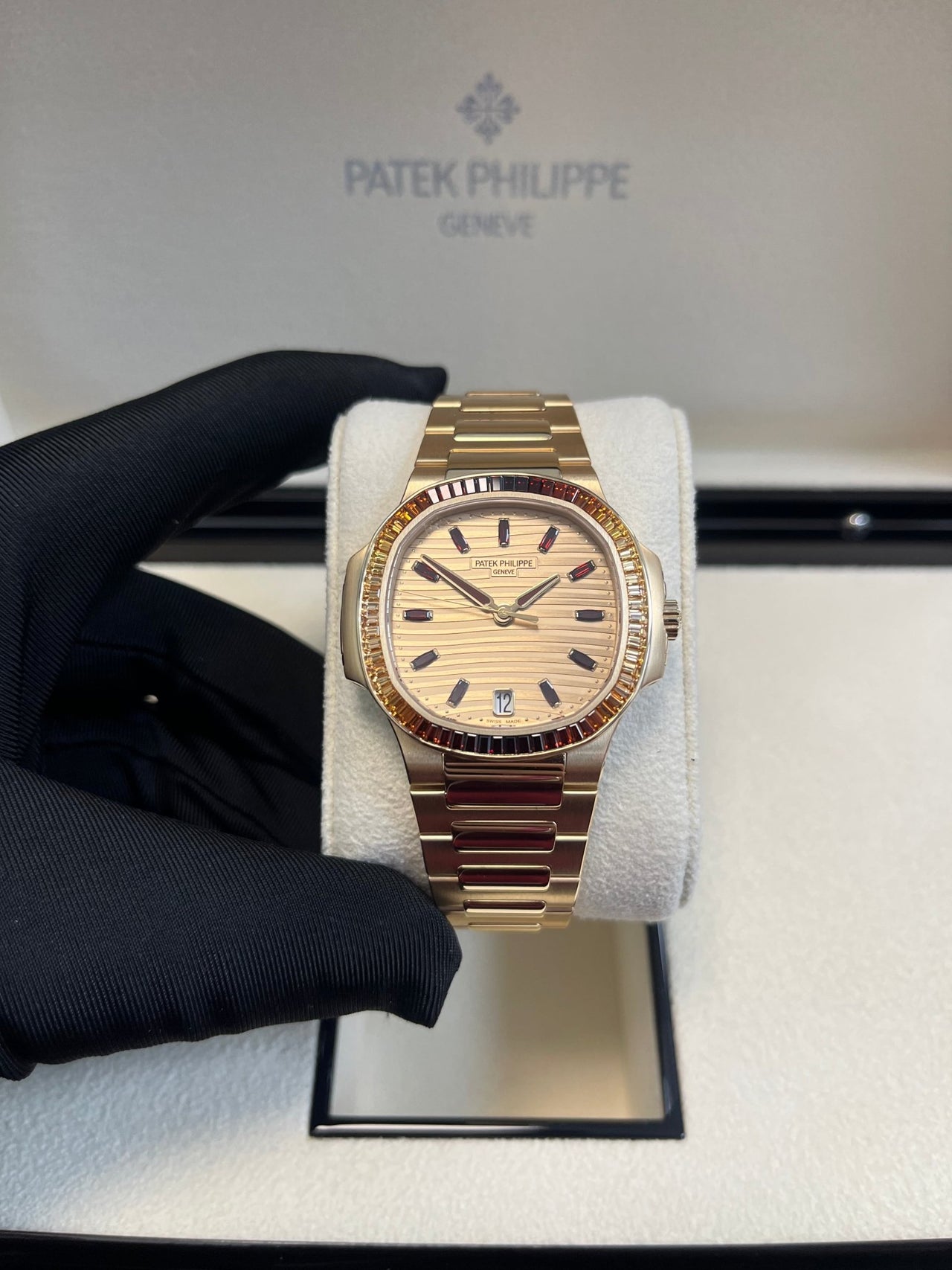 Patek Philippe Nautilus Automatic Rose Gold Baguette Cognac Bezel 7118/1300R - 001 - WatchesOff5thWatch