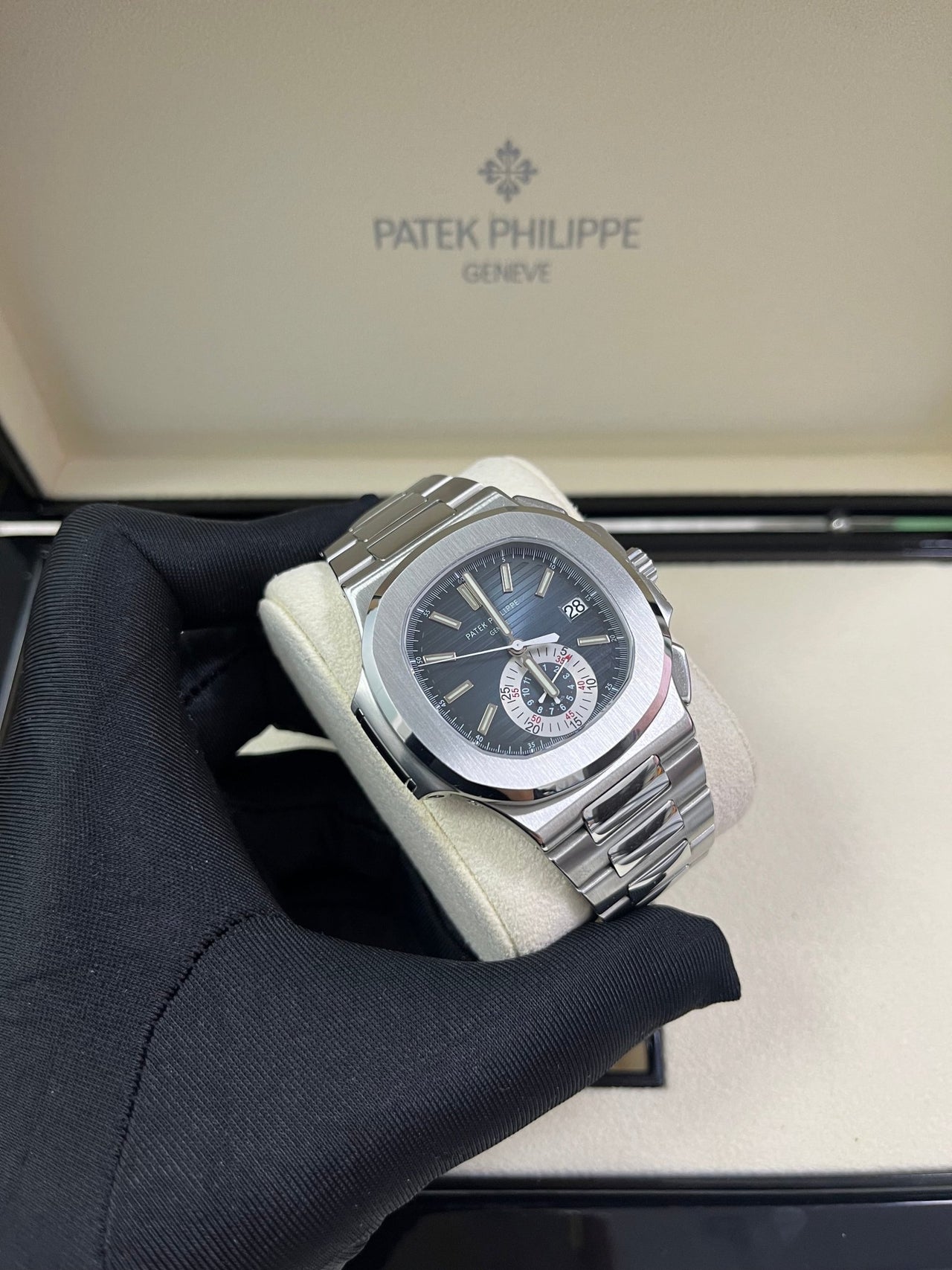 Patek Philippe Nautilus Chronograph REF 5980/1A - 001 - WatchesOff5th