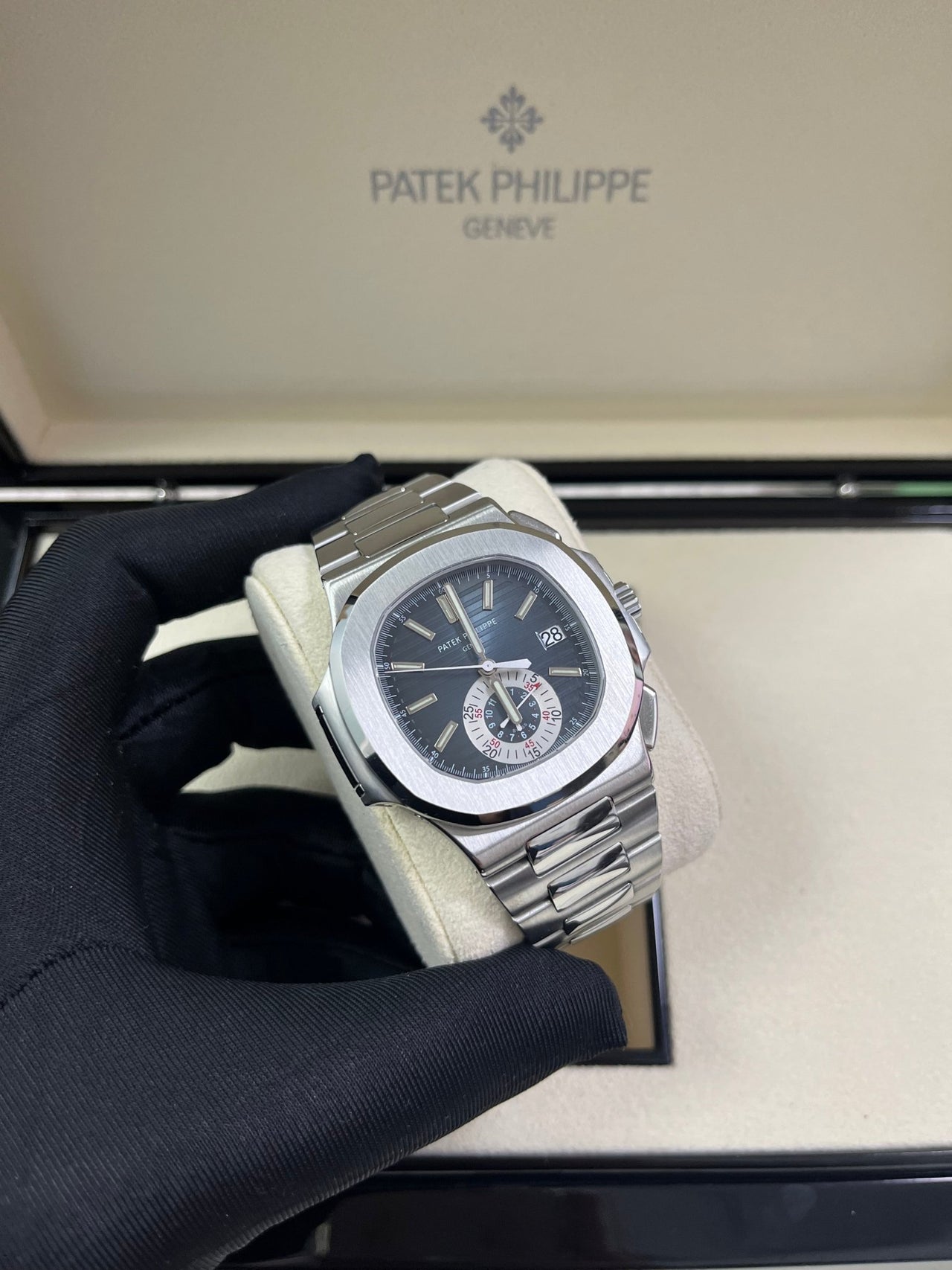 Patek Philippe Nautilus Chronograph REF 5980/1A - 001 - WatchesOff5th