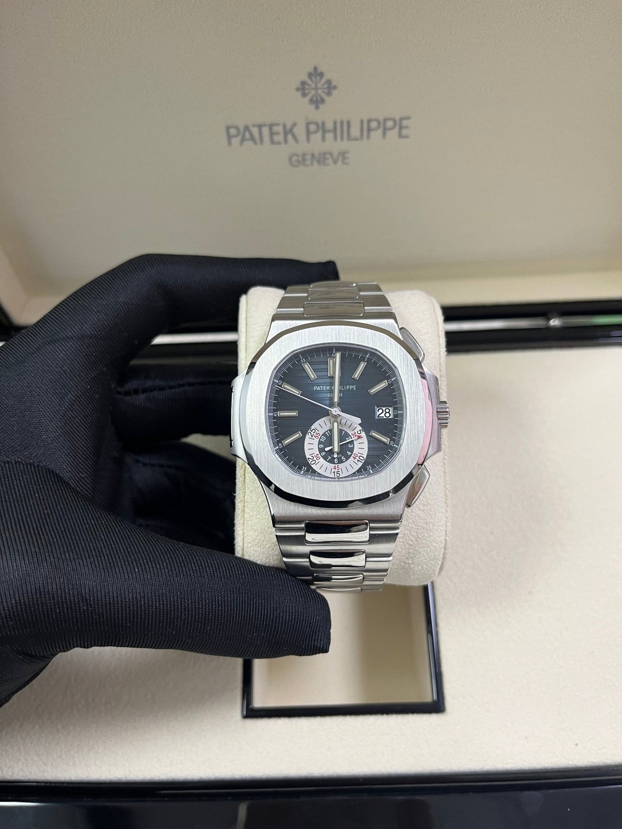 Patek Philippe Nautilus Chronograph REF 5980/1A - 001 - WatchesOff5th