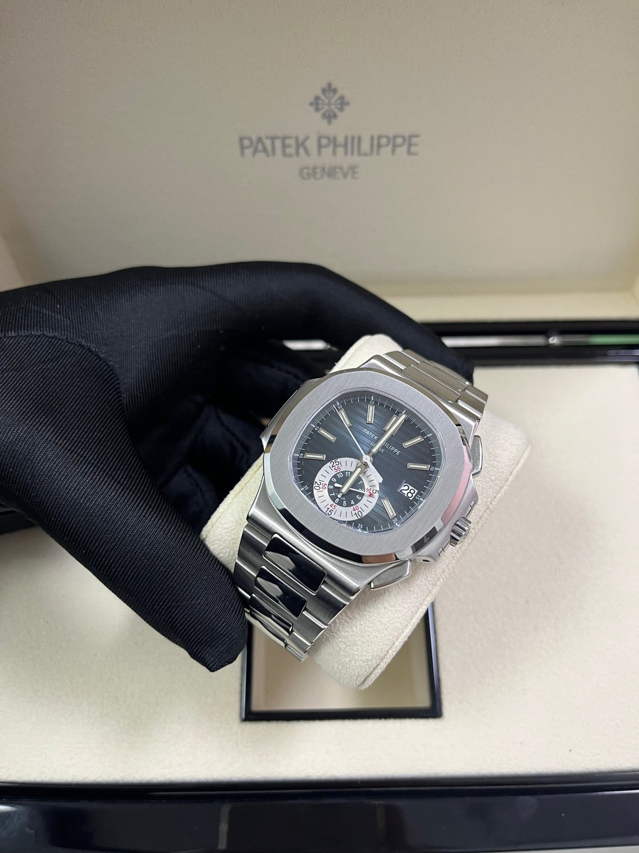 Patek Philippe Nautilus Chronograph REF 5980/1A - 001 - WatchesOff5th