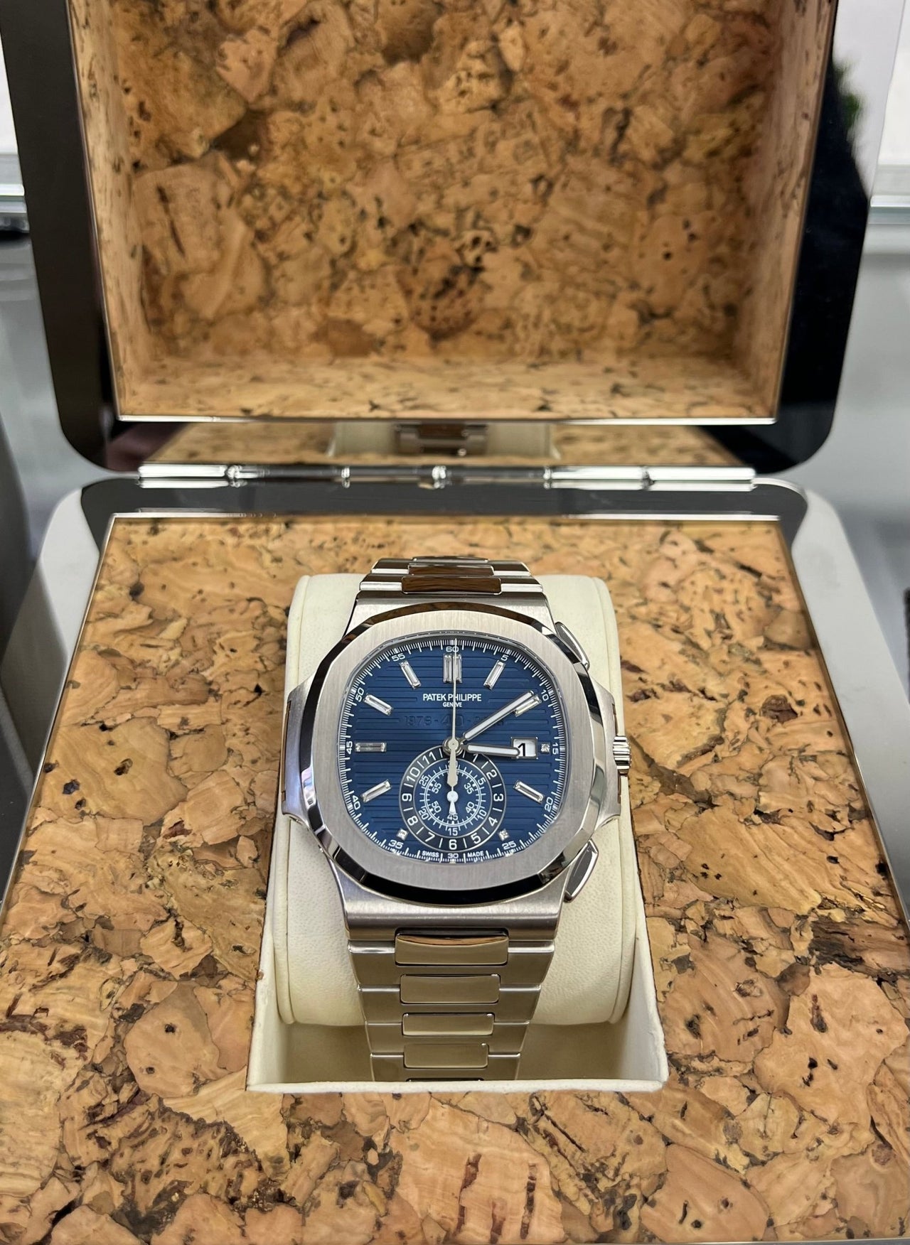 Patek Philippe Nautilus Chronograph White Gold Blue Dial 44mm 5976 1G 001