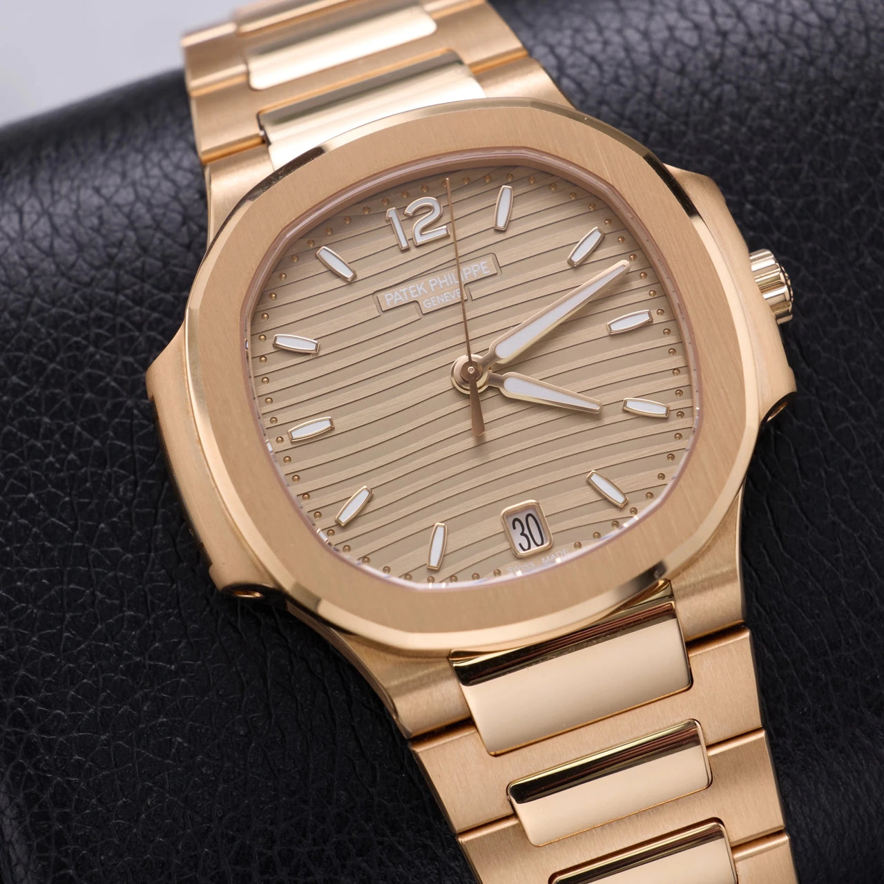 Patek Philippe Nautilus Ladies Automatic - 35.2 mm - Rose Gold - Golden Brown Opaline Dial 7118/1R-010 - WatchesOff5thWatch