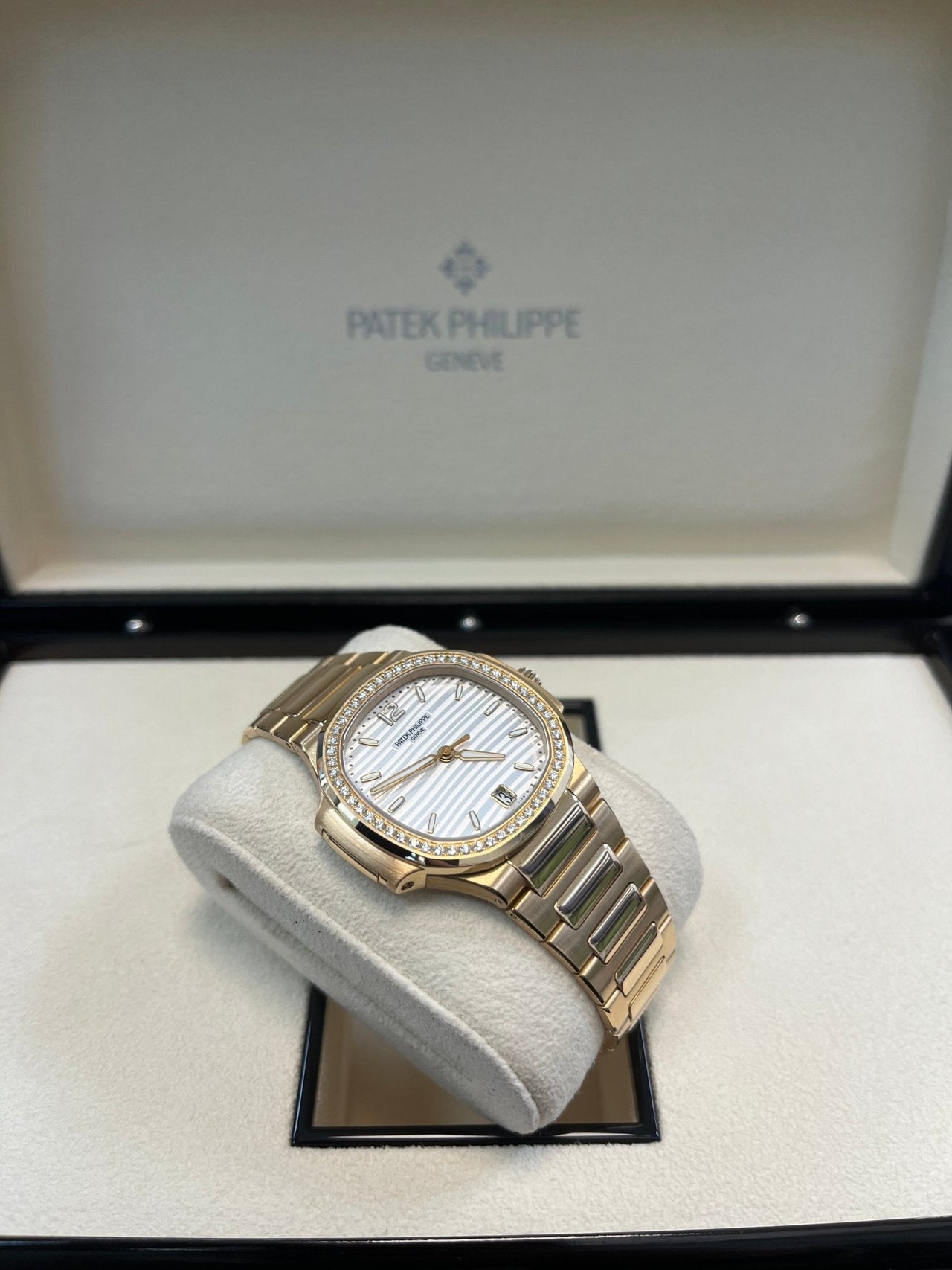 Patek Philippe Nautilus Ladies Rose Gold Nautilus White Dial Diamond Bezel 7118/1200R - 001 - WatchesOff5thWatch