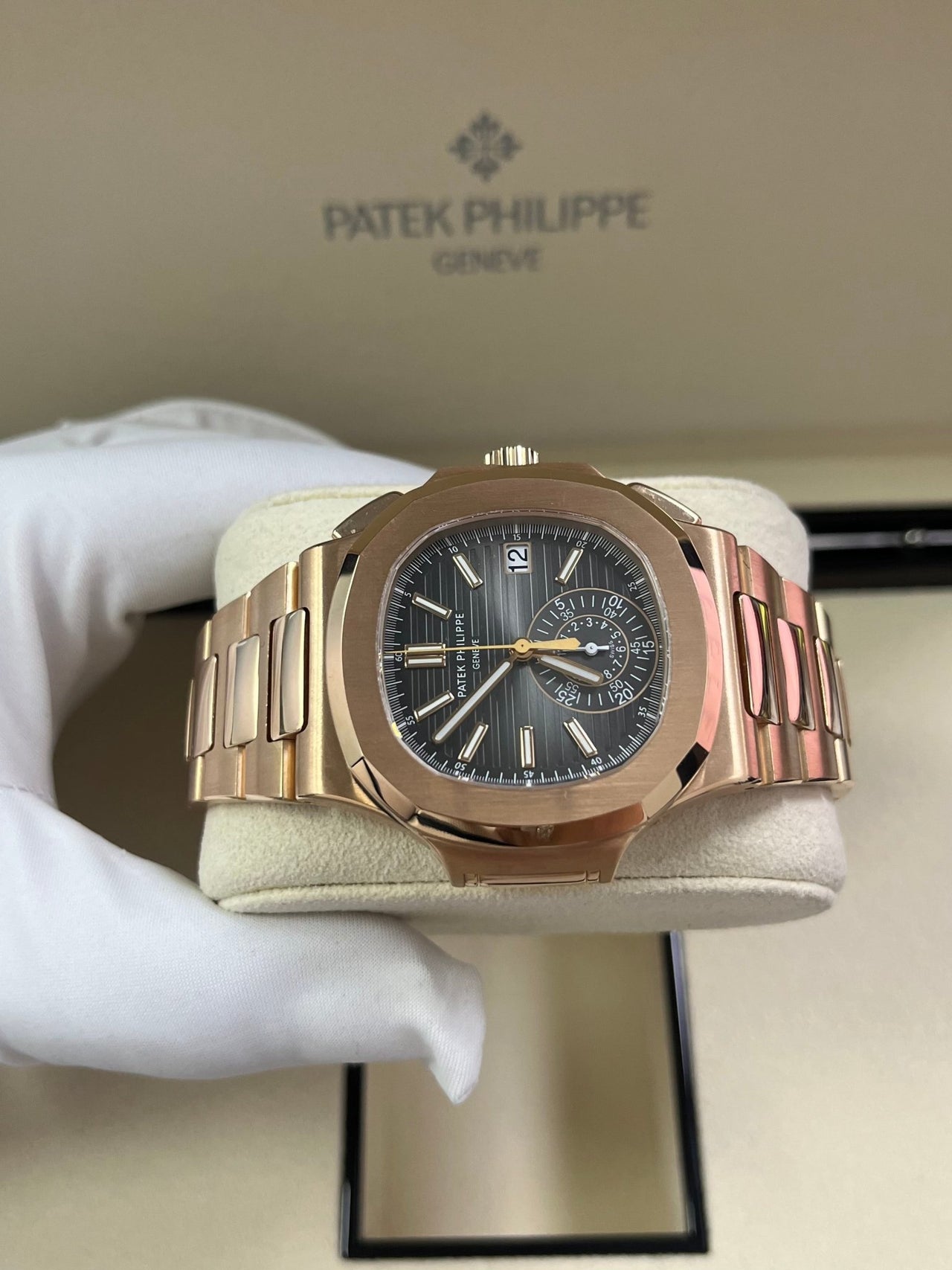 Patek Philippe Nautilus Rose Gold/ Black Gradient Dial (Ref#5980/1R - 001) - WatchesOff5thWatch