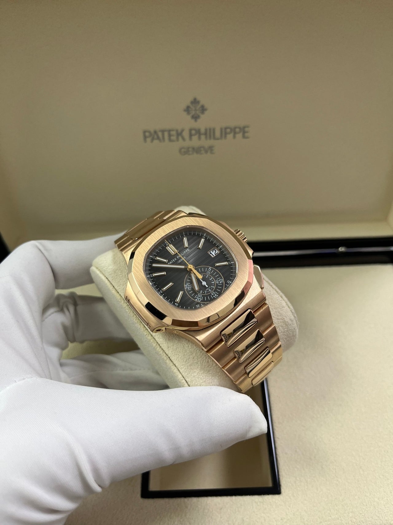 Patek Philippe Nautilus Rose Gold/ Black Gradient Dial (Ref#5980/1R - 001) - WatchesOff5thWatch