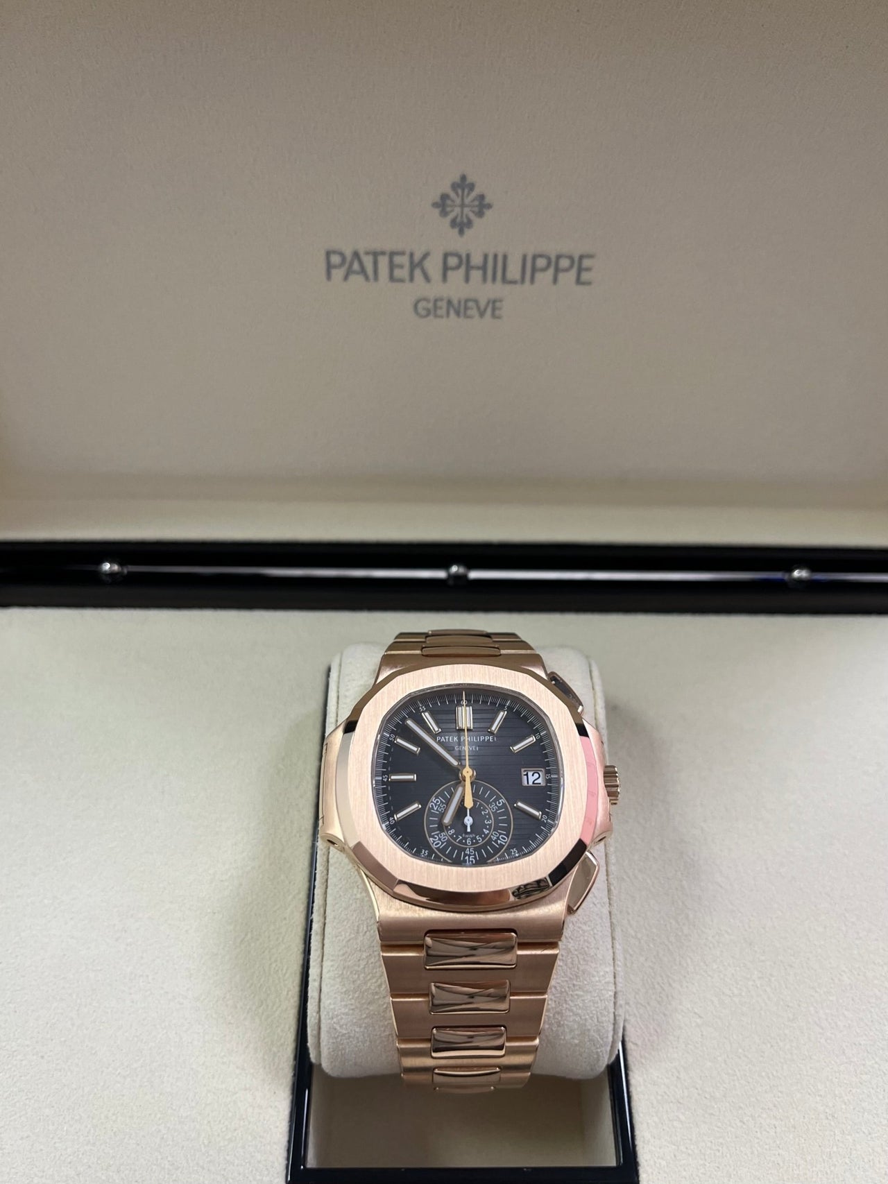 Patek Philippe Nautilus Rose Gold/ Black Gradient Dial (Ref#5980/1R - 001) - WatchesOff5thWatch