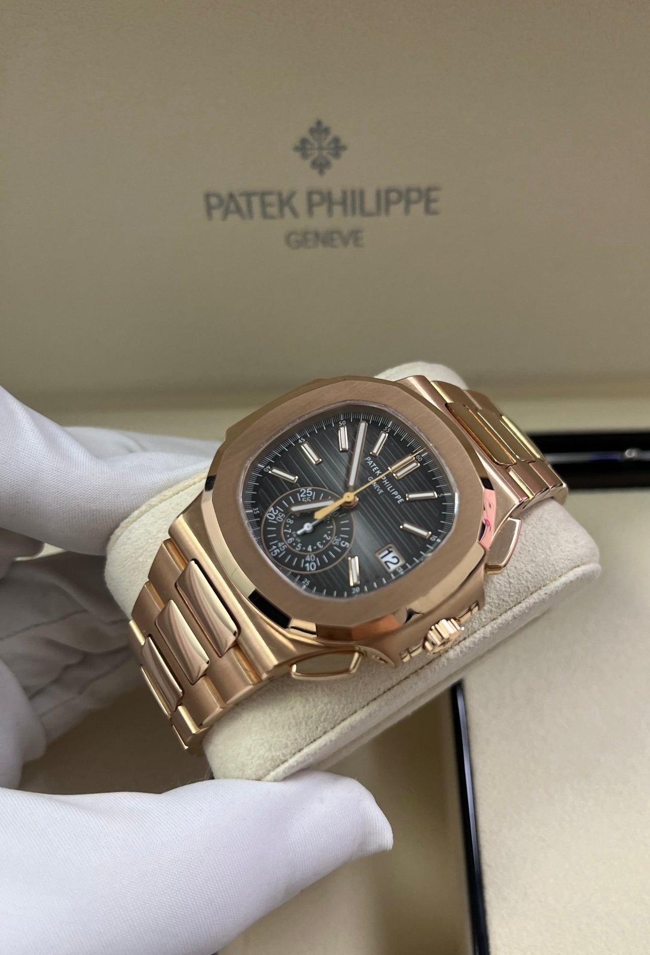 Patek Philippe Nautilus Rose Gold/ Black Gradient Dial (Ref#5980/1R - 001) - WatchesOff5thWatch