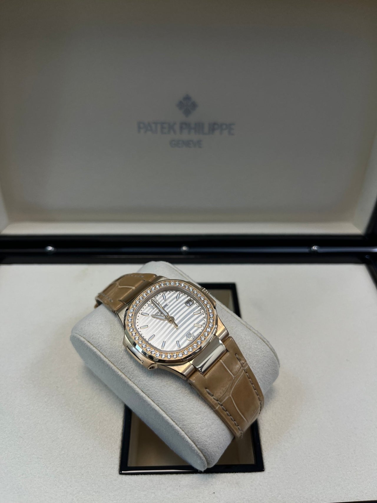 Patek Philippe Nautilus Rose Gold Nautilus Quartz 32mm 7010R - 011 - WatchesOff5th