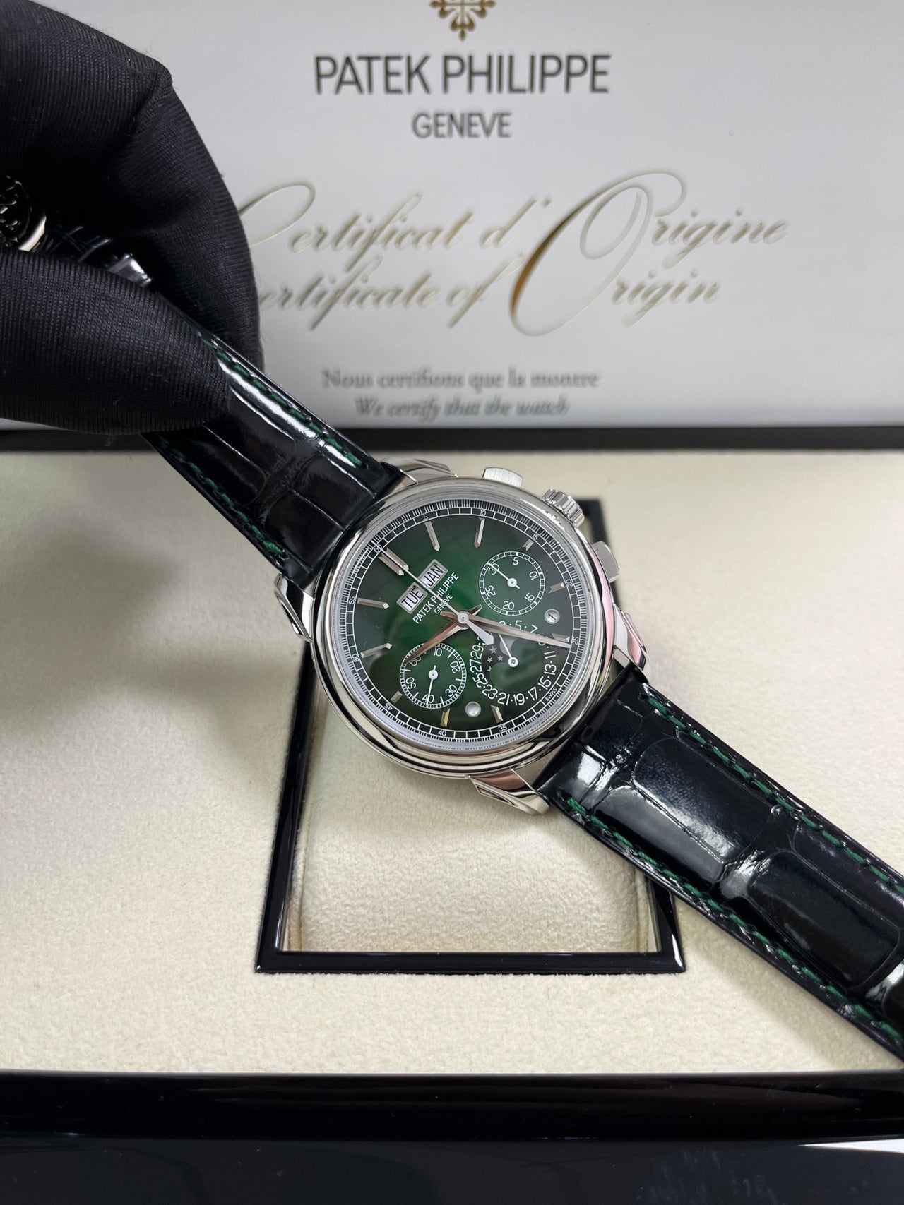 Patek Philippe Perpetual Calendar Chronograph Grand Complications Platinum Green Dial 5270P-0014 - WatchesOff5thWatch