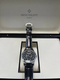 Thumbnail for Patek Philippe Selfwinding Calatrava Platinum Handengraved Black Enamel 5088/100p - 001 Calatrava - WatchesOff5thWatch