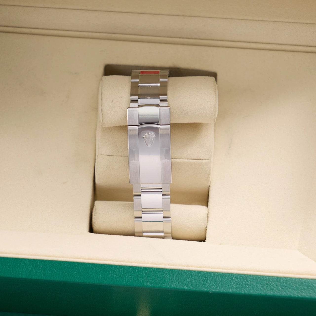 Rolex Datejust 41mm Oystersteel Green Ombré Dial Smooth Bezel Oyster Bracelet 2026 New Release (Ref 126300) - WatchesOff5thWatch