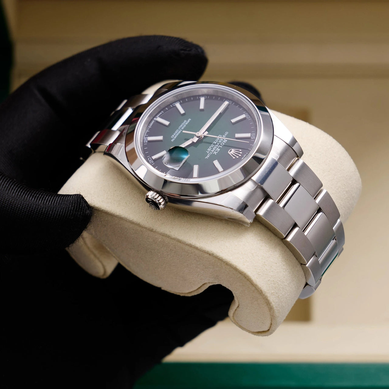 Rolex Datejust 41mm Oystersteel Green Ombré Dial Smooth Bezel Oyster Bracelet 2026 New Release (Ref 126300) - WatchesOff5thWatch