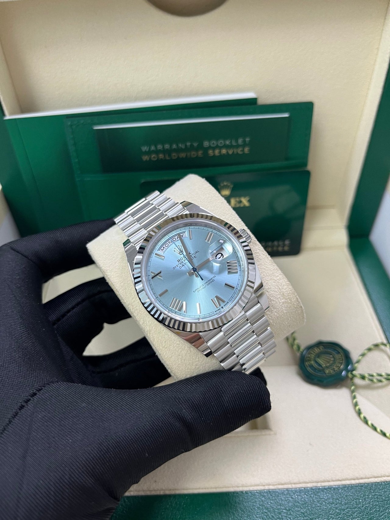 Rolex Day - Date 40 Platinum Day - Date 40 Watch - Fluted Bezel - Ice Blue Roman Dial President Bracelet 228236 - WatchesOff5thWatch