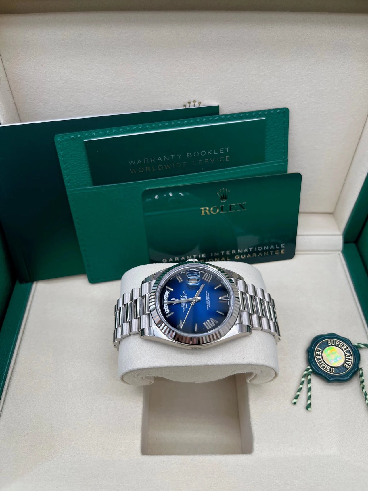G-RAP【SHAG G】 128239 Blue Ombre Rolex Day-Date 36mm White Gold Midsize Watch