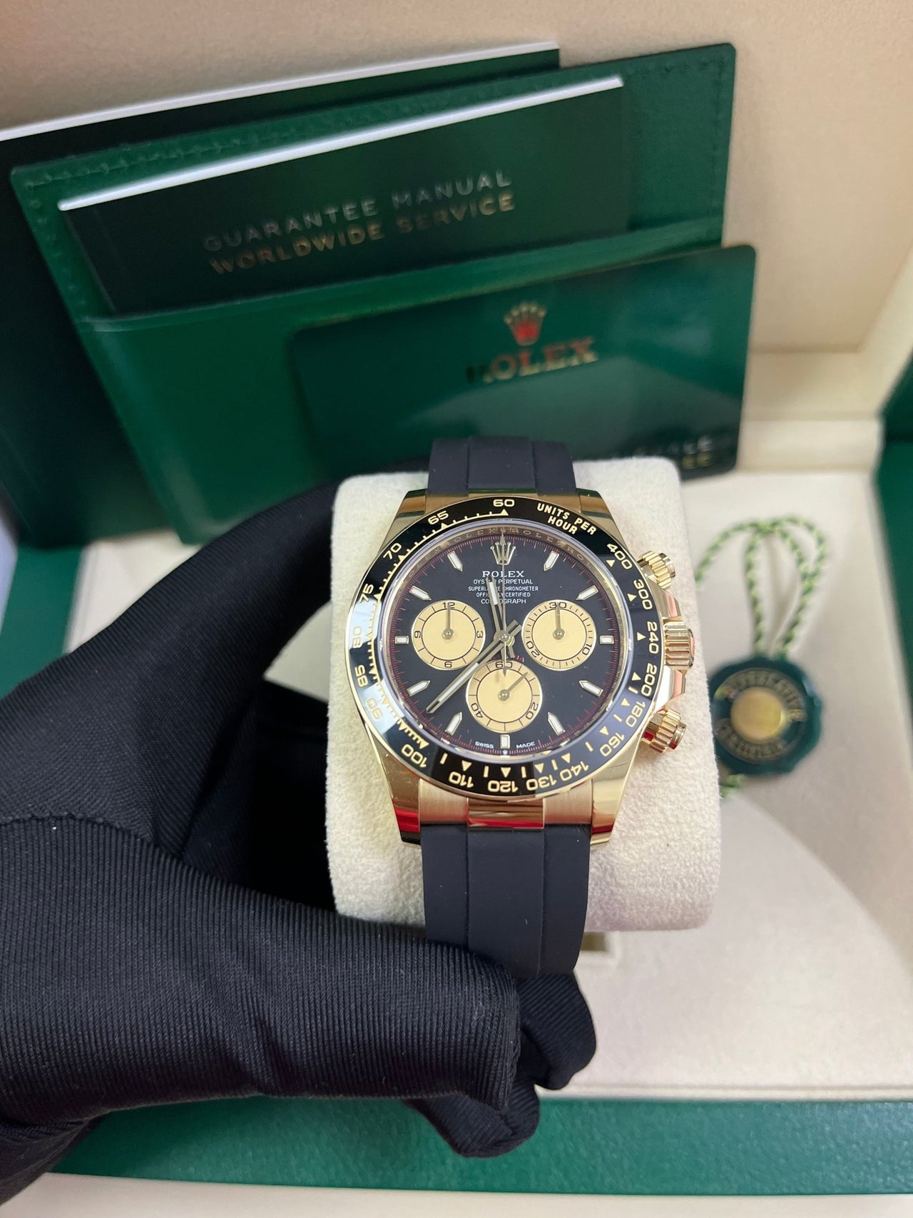 Rolex Daytona 18k Yellow Gold Paul Newman Dial 126518LN