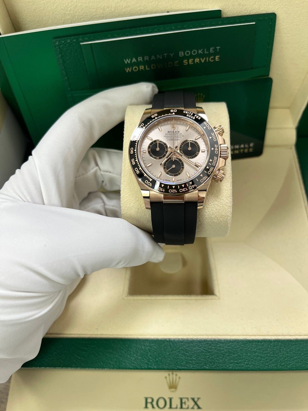 Rolex Daytona Cosmograph Daytona Black Bezel - Sundust And Black Index Dial - Oysterflex Strap 126515ln - WatchesOff5thWatch