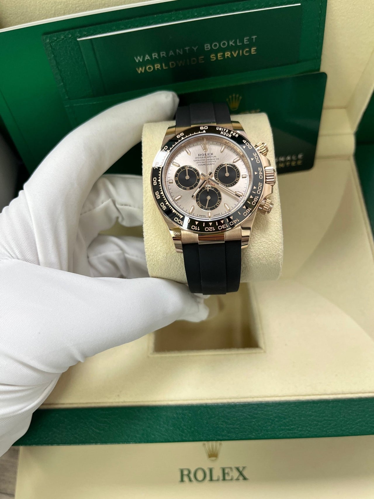 Rolex Daytona Cosmograph Daytona Black Bezel - Sundust And Black Index Dial - Oysterflex Strap 126515ln - WatchesOff5thWatch