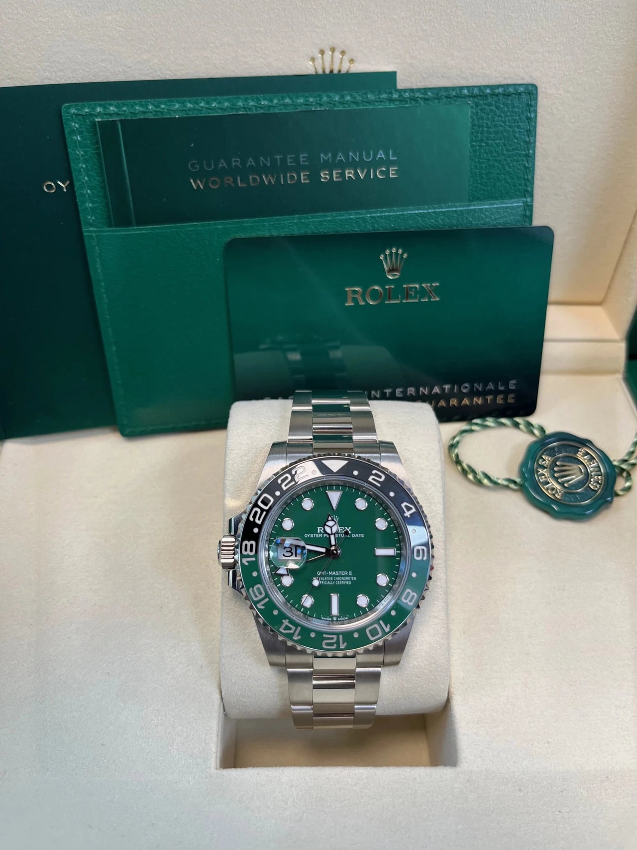 Rolex GMT - Master II Left - Hand 40mm 18K White Gold Green Ceramic Dial Green Black Cerachrom Bezel Oyster Bracelet (Ref 126729VTNR) - WatchesOff5thWatch