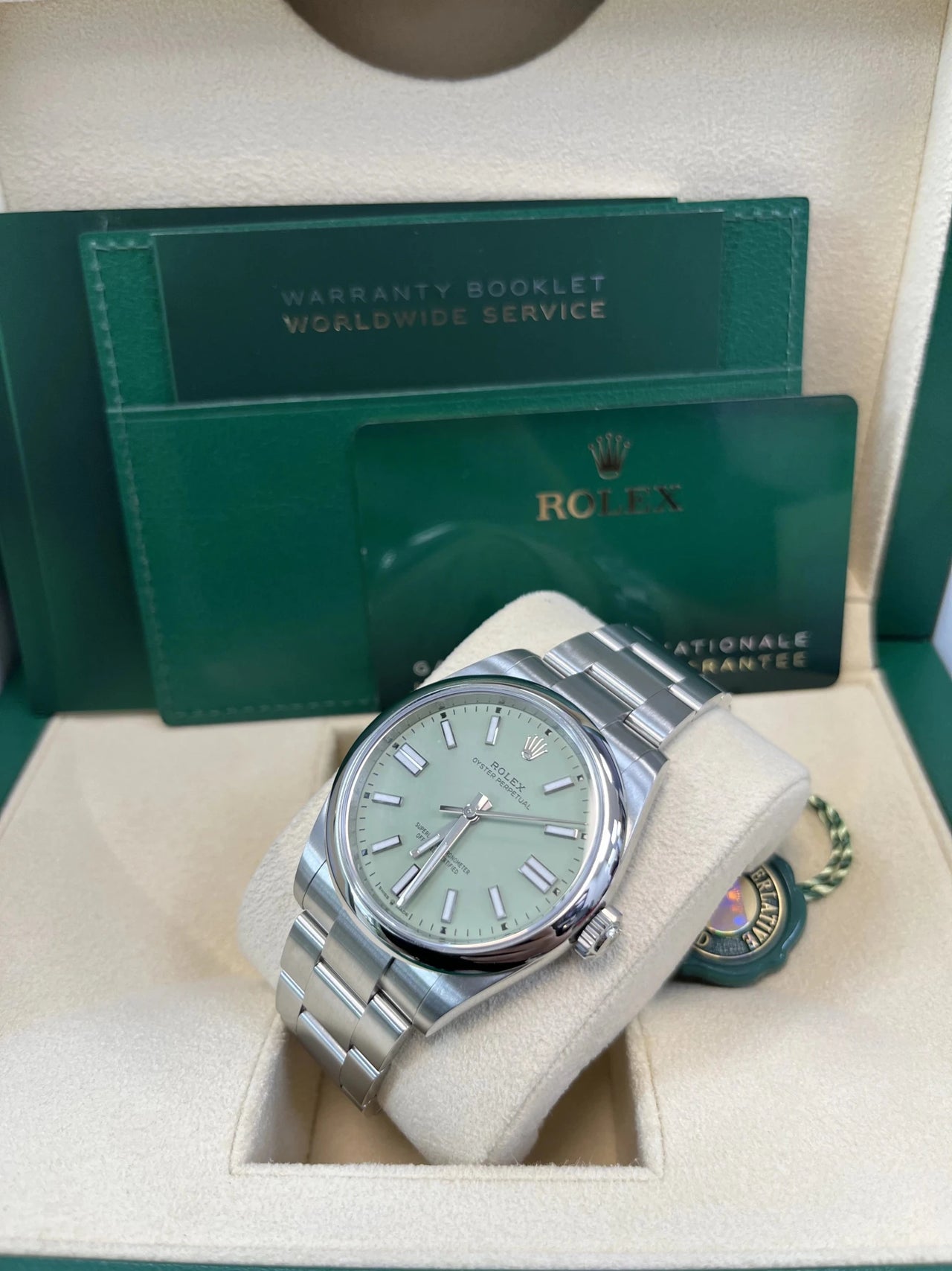 Rolex Oyster Perpetual New Release 2025 Oyster Perpetual Stainless Dial 41mm PISTACHIO (Ref 134300) - WatchesOff5thWatch