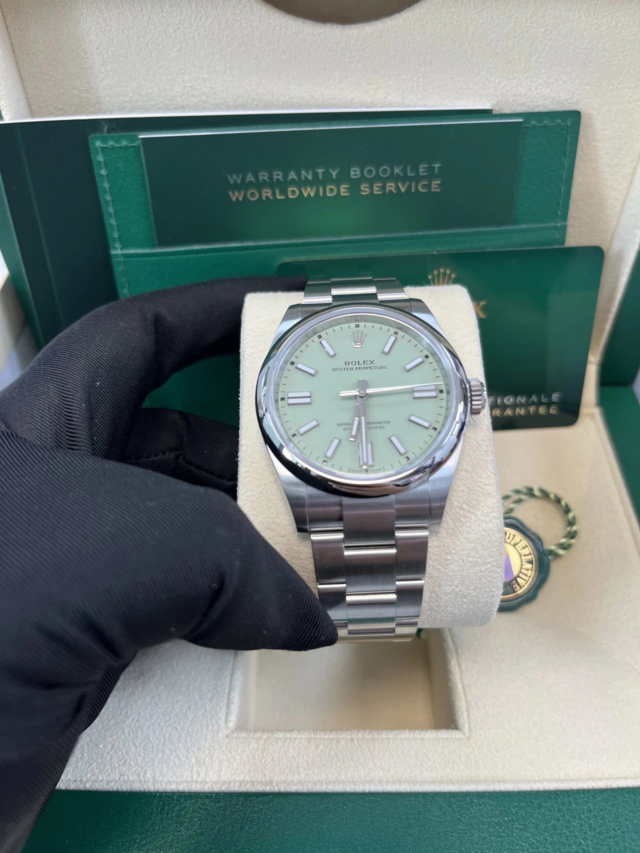 Rolex Oyster Perpetual New Release 2025 Oyster Perpetual Stainless Dial 41mm PISTACHIO (Ref 134300) - WatchesOff5thWatch