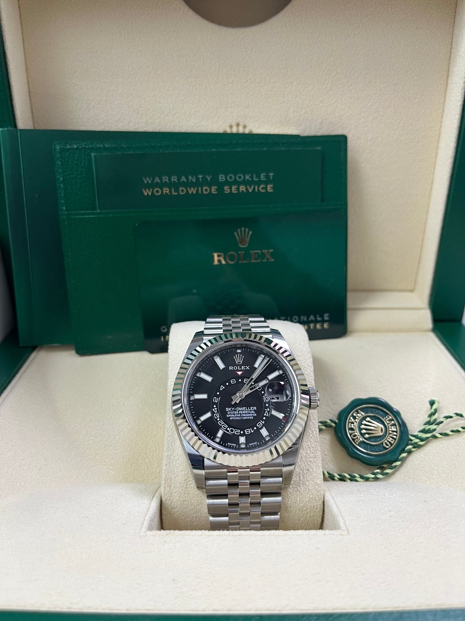 rolex-white-rolesor-sky-