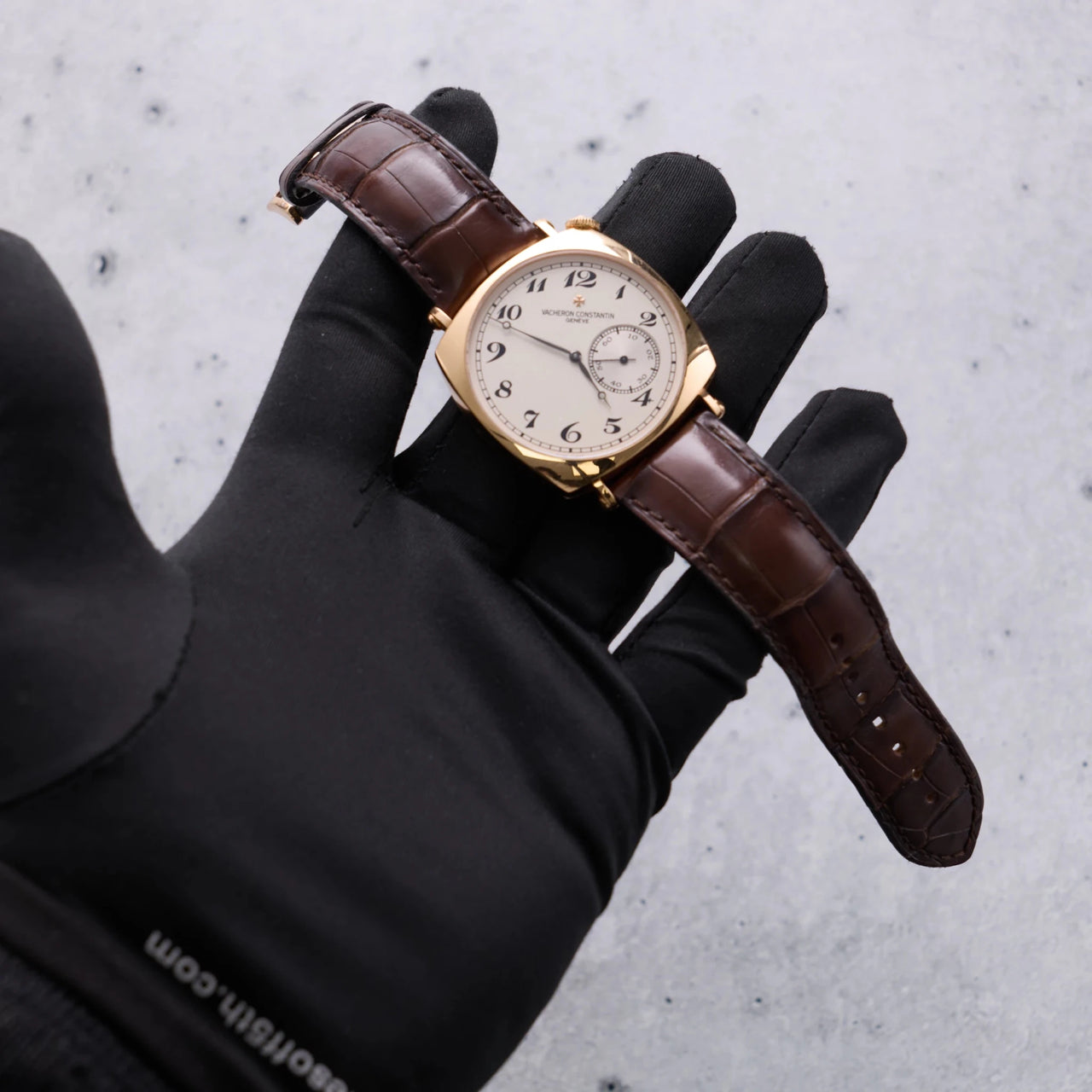 Vacheron Constantin Historiques American 1921 40mm 18K Pink Gold Silver Dial (Ref# 82035/000R-9359) - WatchesOff5thWatch