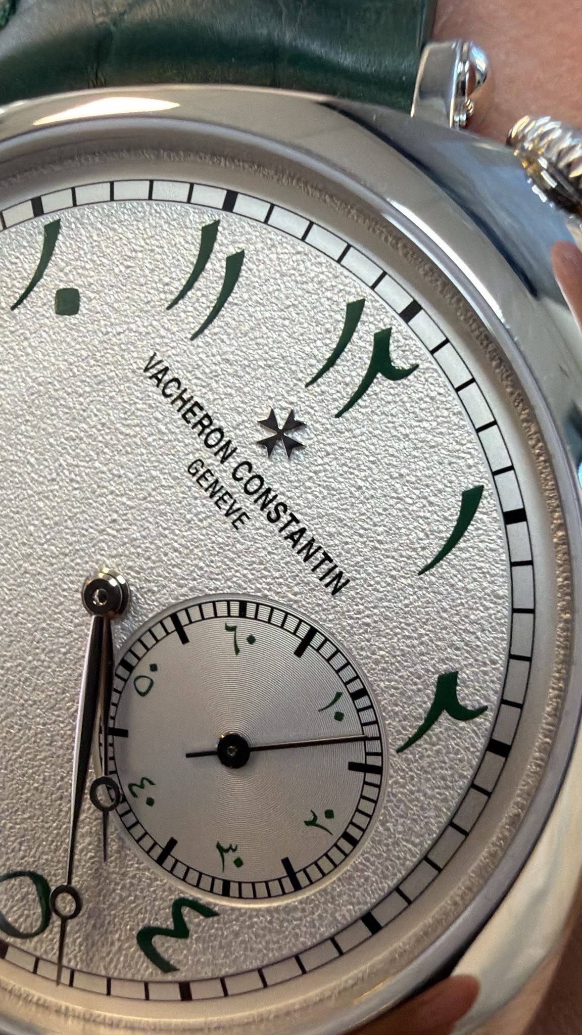 Vacheron Constantin Historiques American 1921 40mm Platinum Silver Eastern Arabic Dial (Ref# 82035/000P-H063) - WatchesOff5thWatch