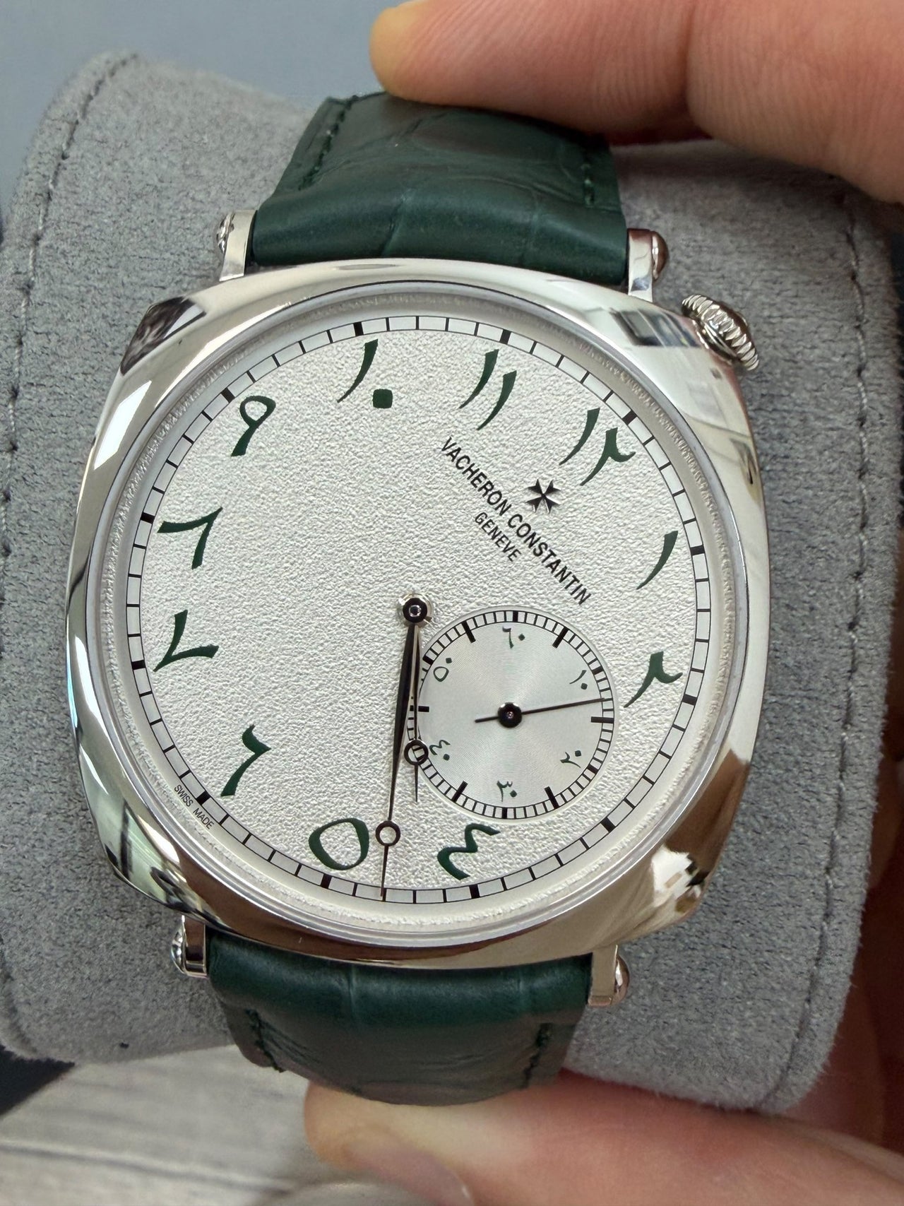 Vacheron Constantin Historiques American 1921 40mm Platinum Silver Eastern Arabic Dial (Ref# 82035/000P-H063) - WatchesOff5thWatch