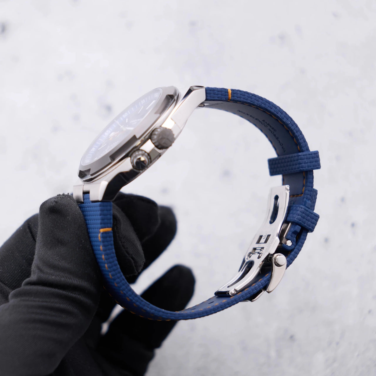 Vacheron Constantin Overseas Dual Time Cardinal Points 41mm Titanium Blue Dial (Ref 7930V/210T-H074) - WatchesOff5thWatch