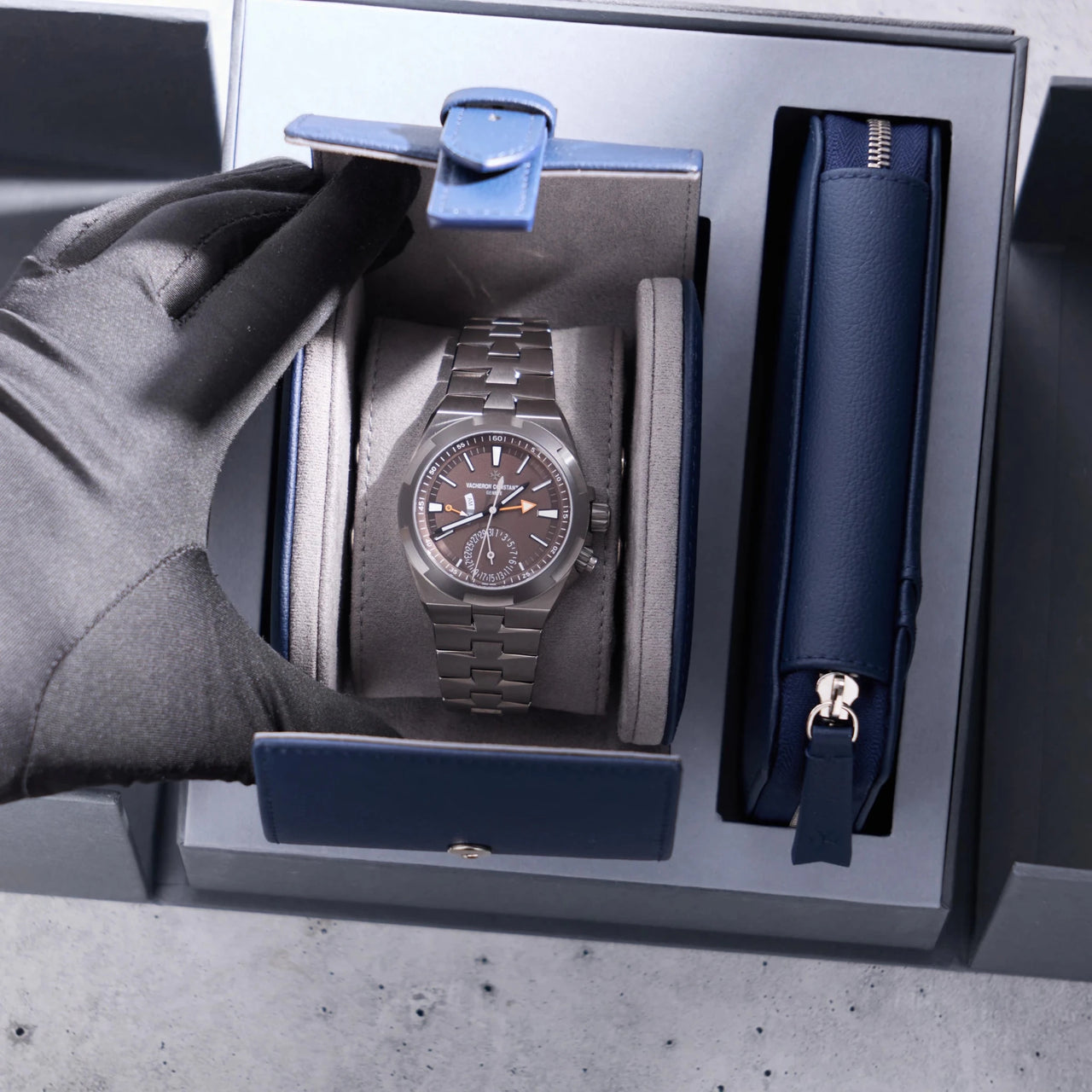 Vacheron Constantin Overseas Dual Time Cardinal Points 41mm Titanium Brown Dial (Ref 7930V/210T-H072) - WatchesOff5thWatch