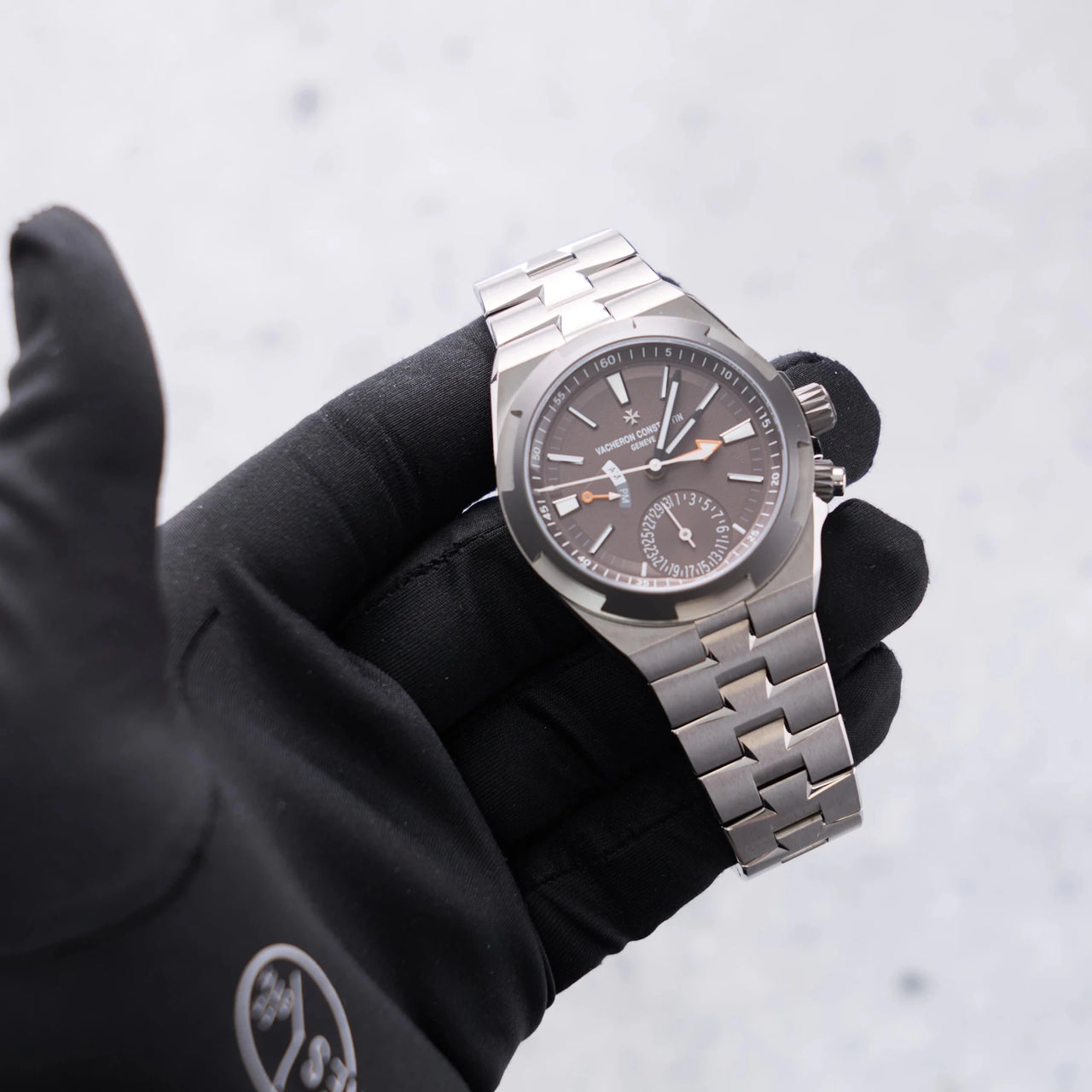 Vacheron Constantin Overseas Dual Time Cardinal Points 41mm Titanium Brown Dial (Ref 7930V/210T-H072) - WatchesOff5thWatch