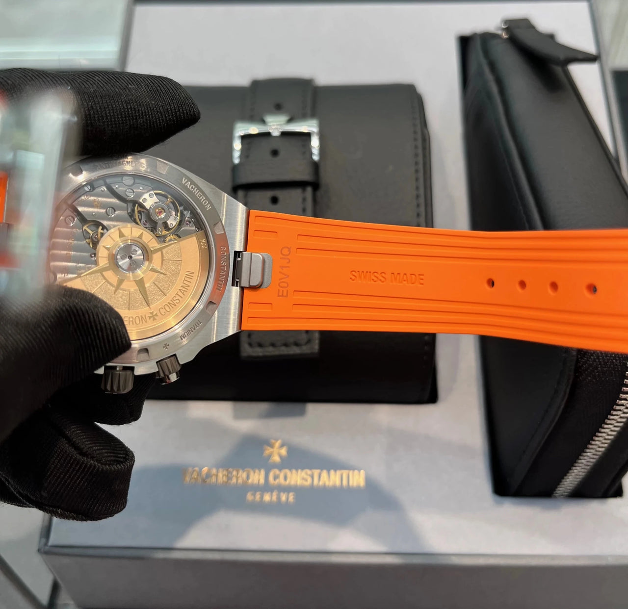 Vacheron Constantin Overseas Dual Time Cardinal Points 41mm Titanium Green Dial (Ref 7930V/210T - H075) - WatchesOff5thWatch