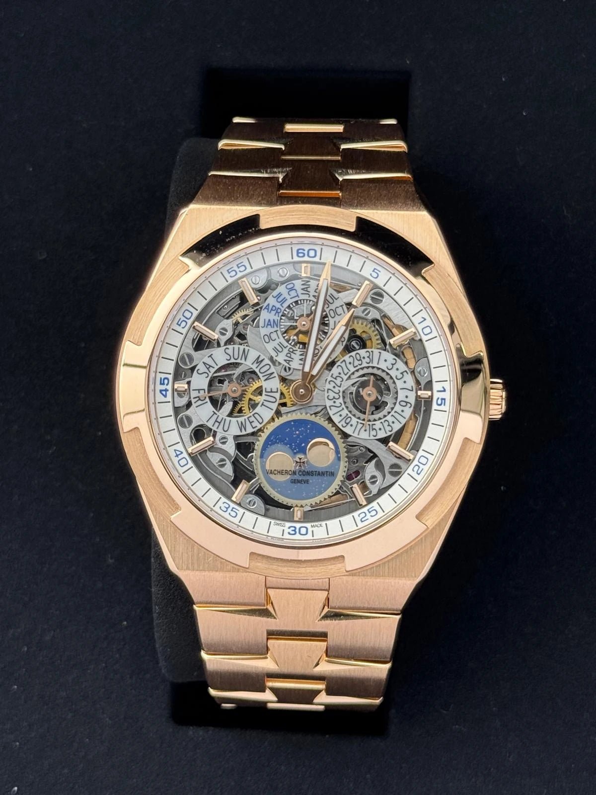 Vacheron Constantin Overseas Skeleton 4300V/220R-B547 – WatchesOff5th Vacheron Constantin Overseas Skeleton 4300V/220R-B547 – WatchesOff5th
