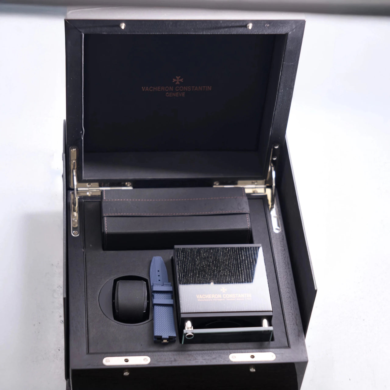 Vacheron Constantin Overseas Tourbillon 42.5mm Stainless Steel Blue Dial (Ref# 6000V/110A-B544) - WatchesOff5thWatch