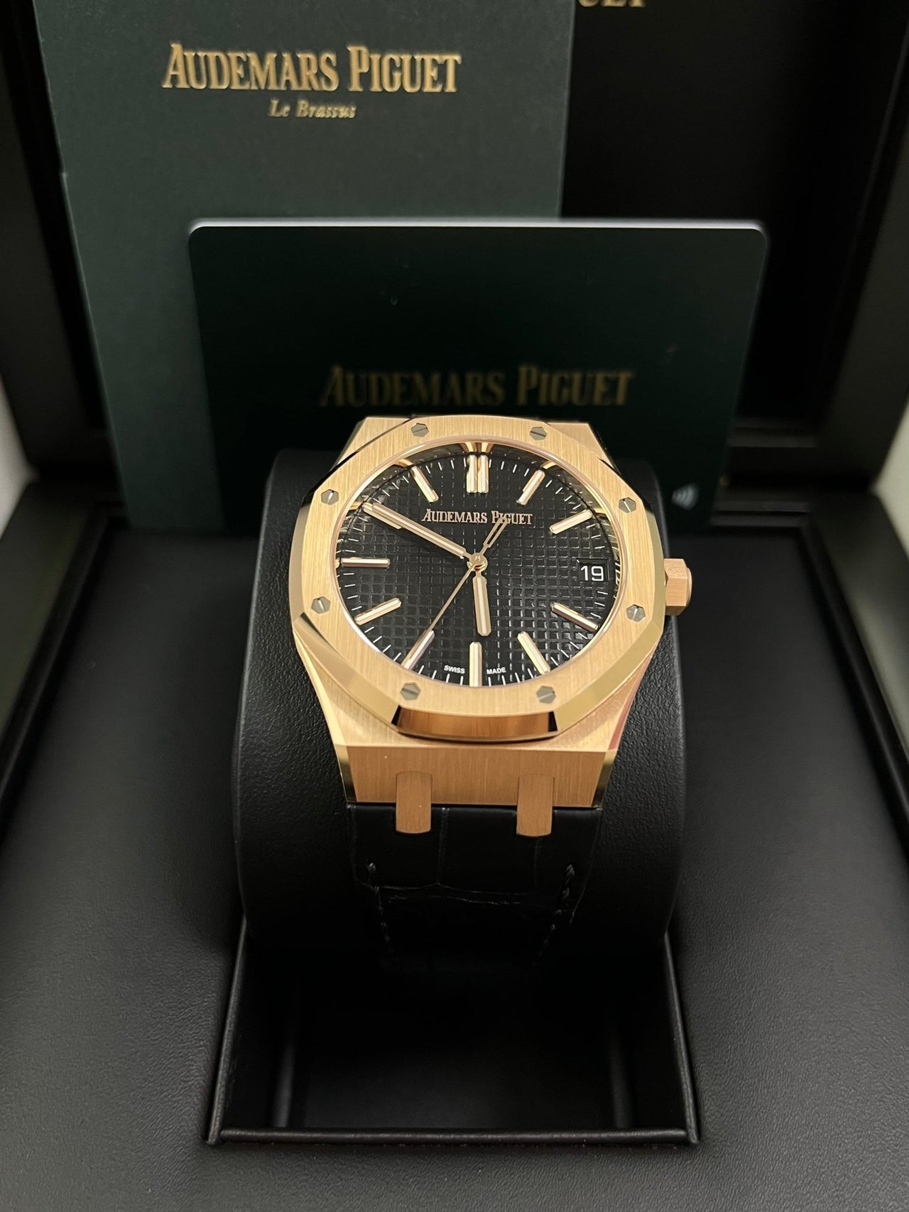 Audemars Piguet Royal Oak 41mm Rose Gold Black Dial 15510OR.OO.D002CR.02 - WatchesOff5thWatch