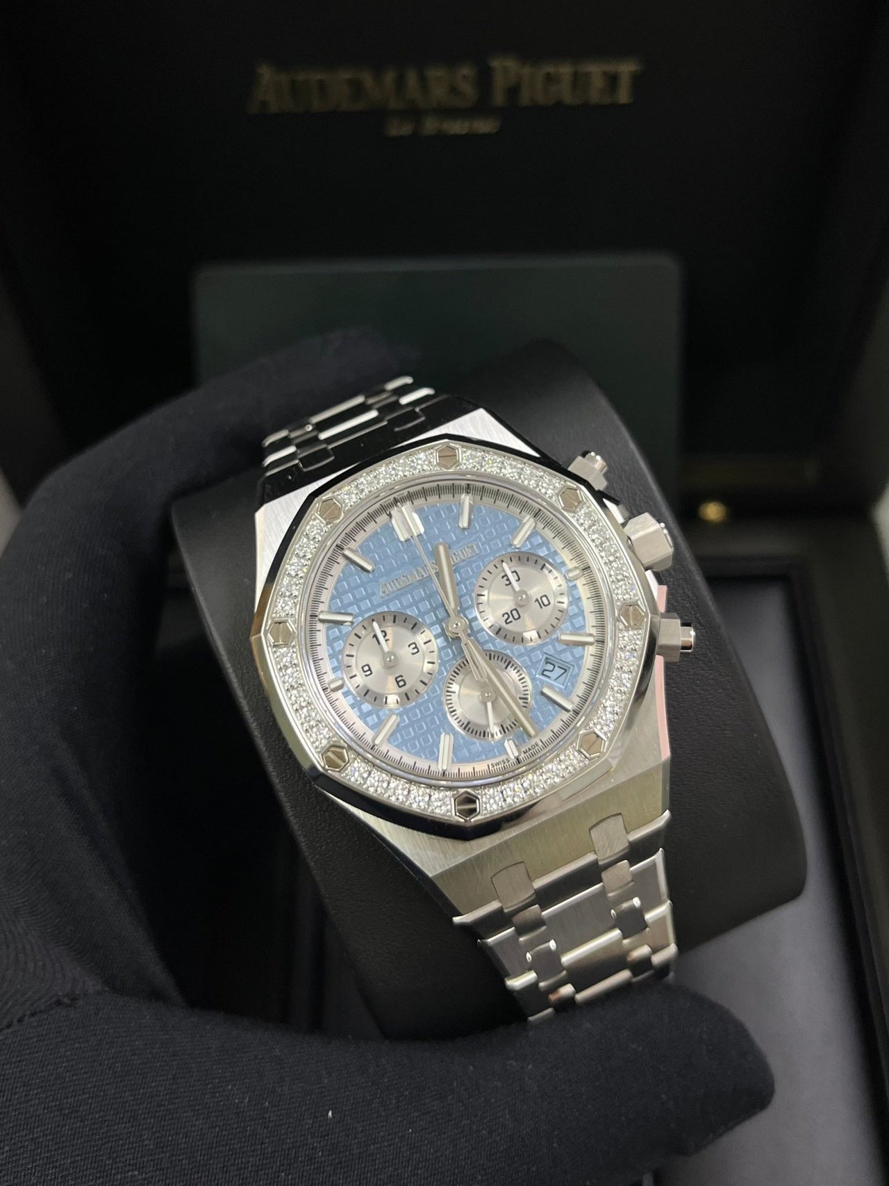 Audemars Piguet Royal Oak Chronograph 26715ST.ZZ.1356ST.01 - WatchesOff5thWatch