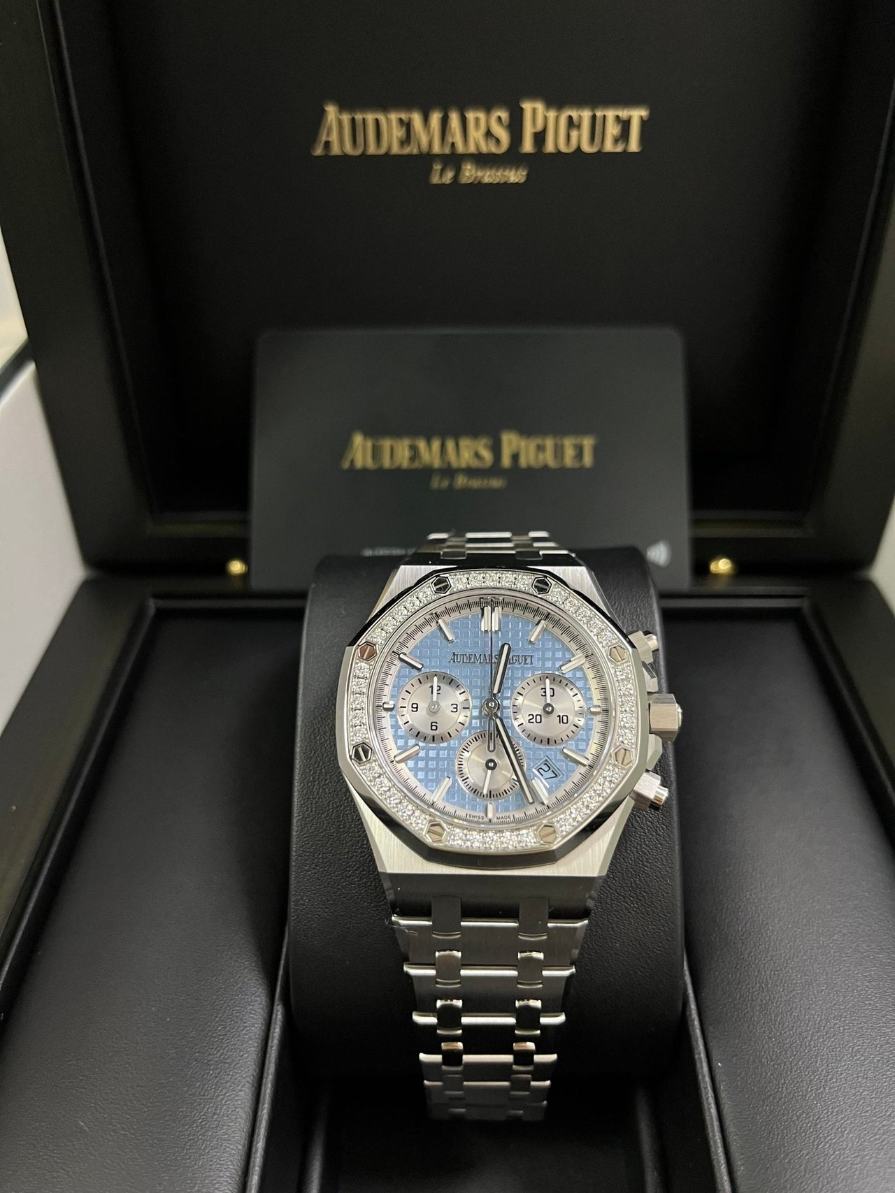 Audemars Piguet Royal Oak Chronograph 26715ST.ZZ.1356ST.01 - WatchesOff5thWatch