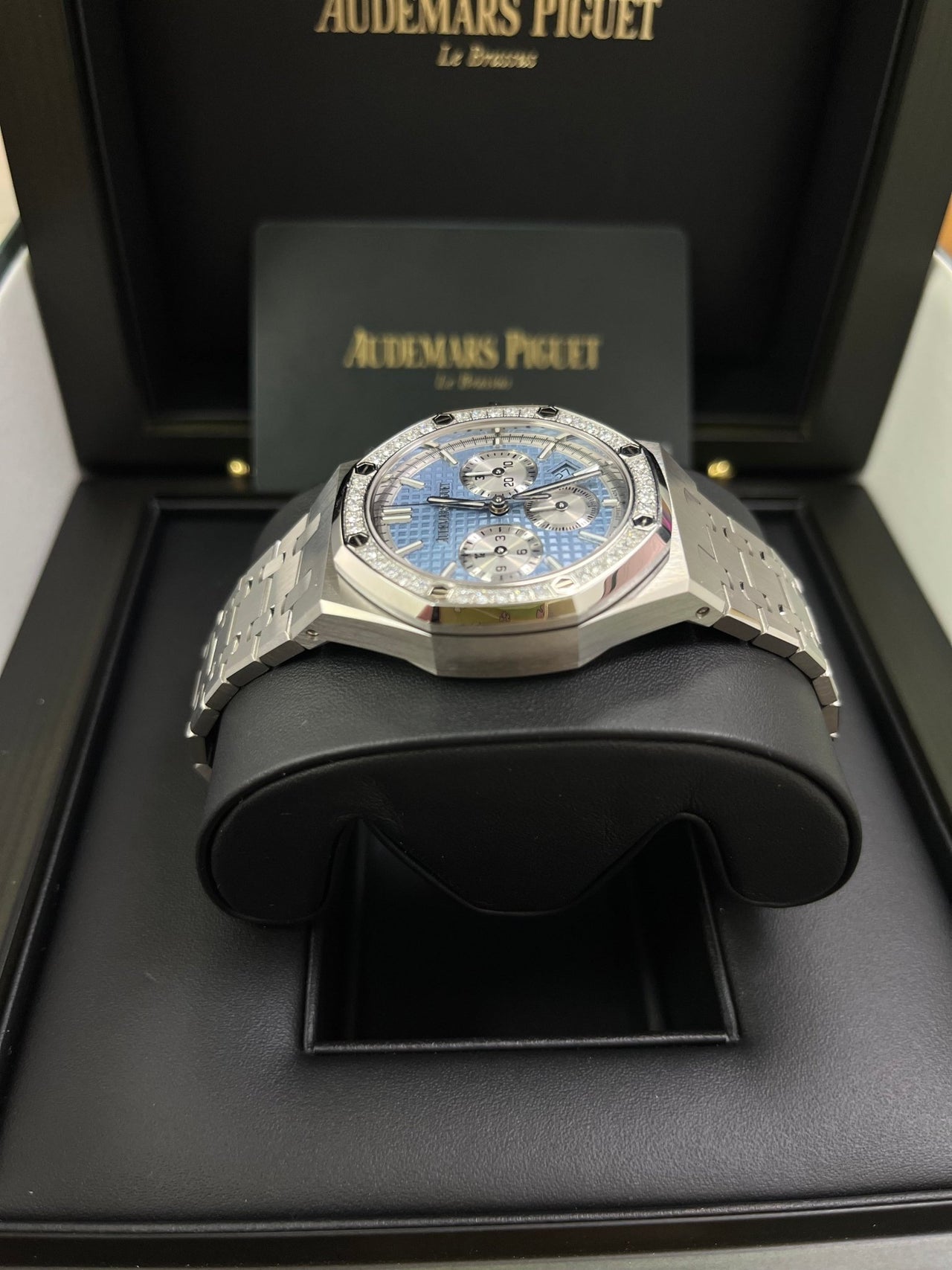 Audemars Piguet Royal Oak Chronograph 26715ST.ZZ.1356ST.01 - WatchesOff5thWatch